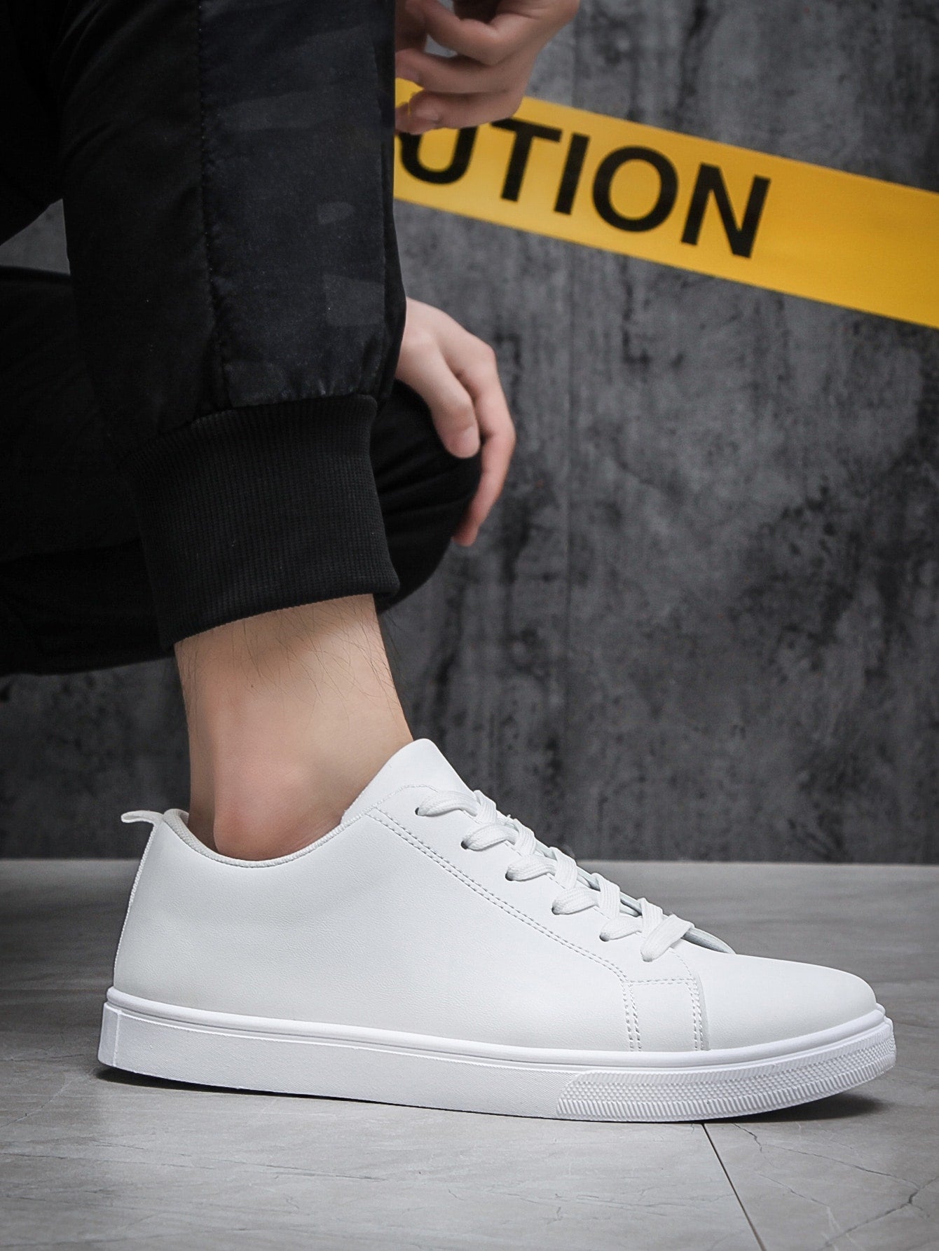 Men Lace-Up Front Skate Shoes  Men Business Shoes