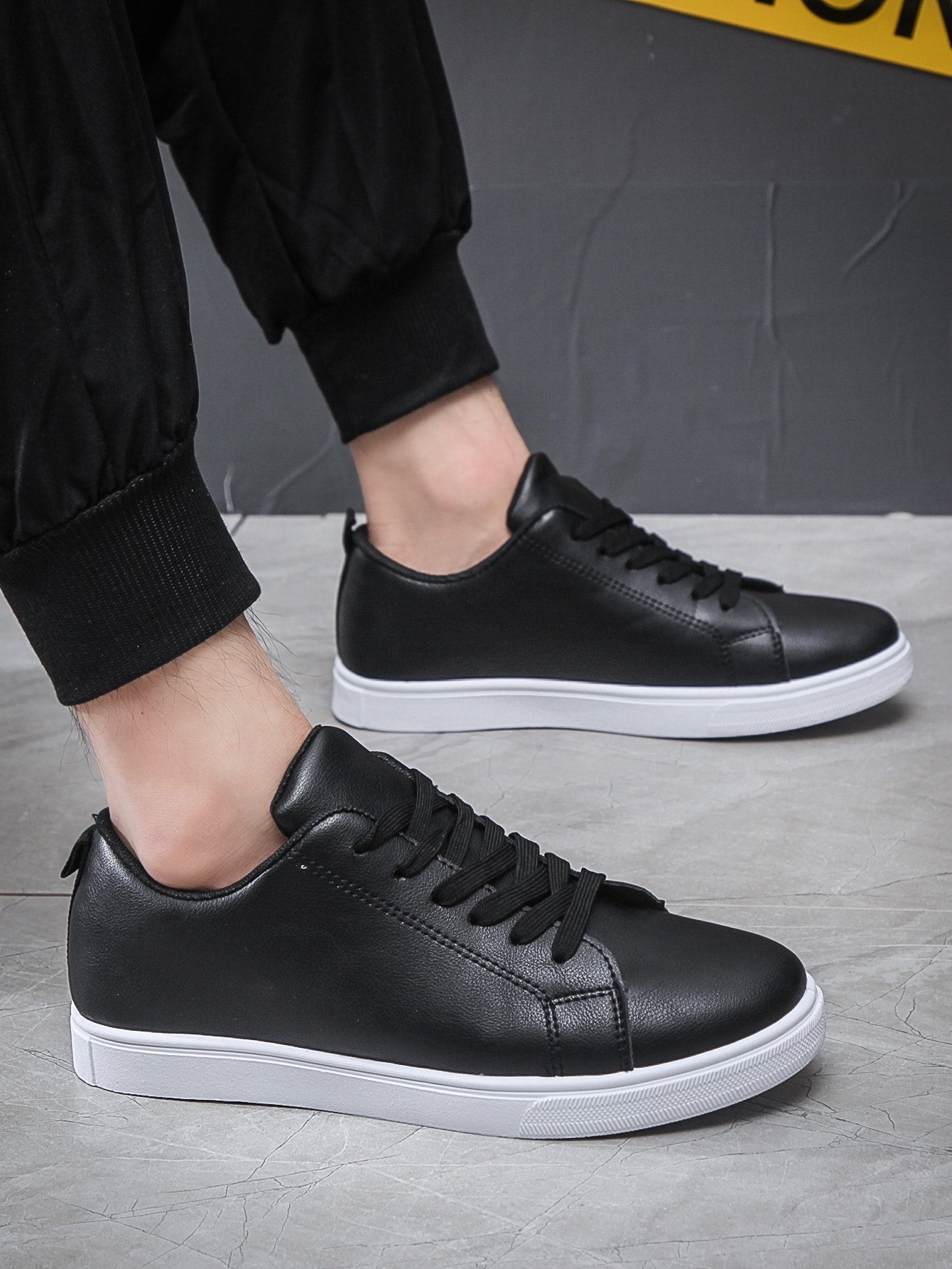 Men Lace-Up Front Skate Shoes  Men Business Shoes