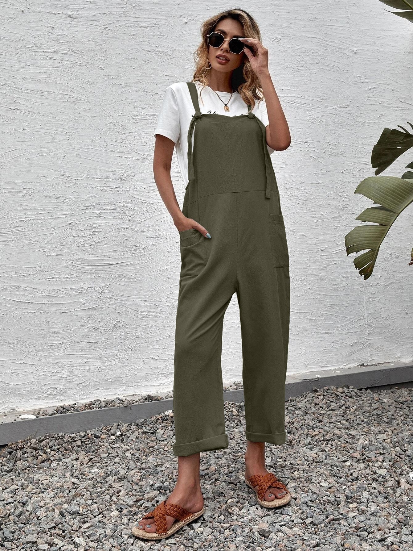 LUNE Solid Dual Pocket Suspender Jumpsuit