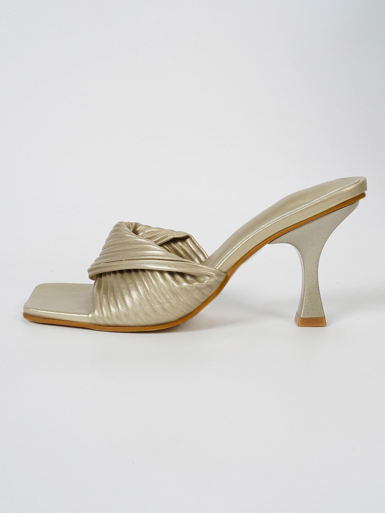 Twist Design Pyramid Heeled Mule Sandals, Golden Party Twisted Solid Color Mule Heels