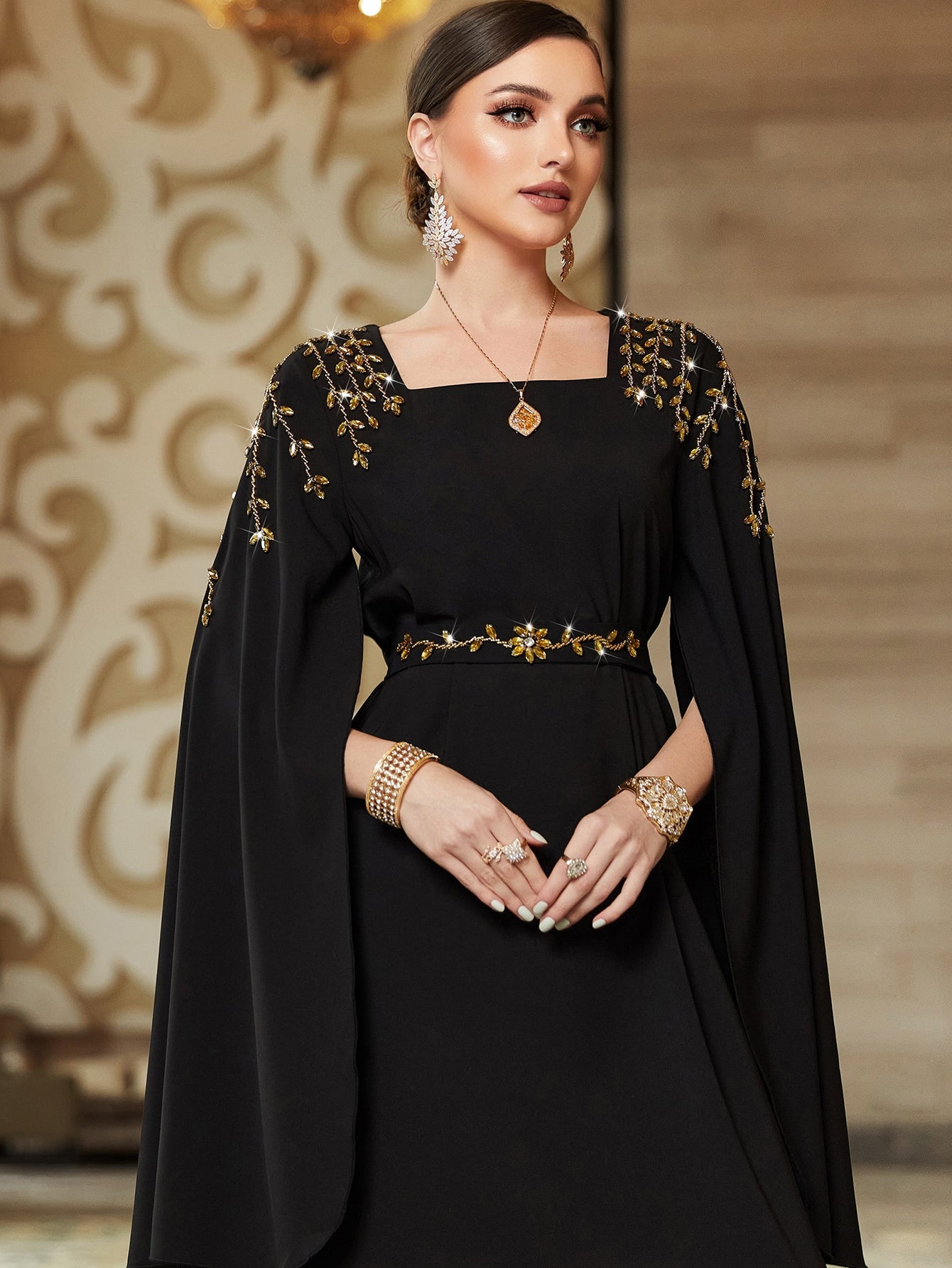 Najma Rhinestone Decor Cloak Sleeve Kaftan