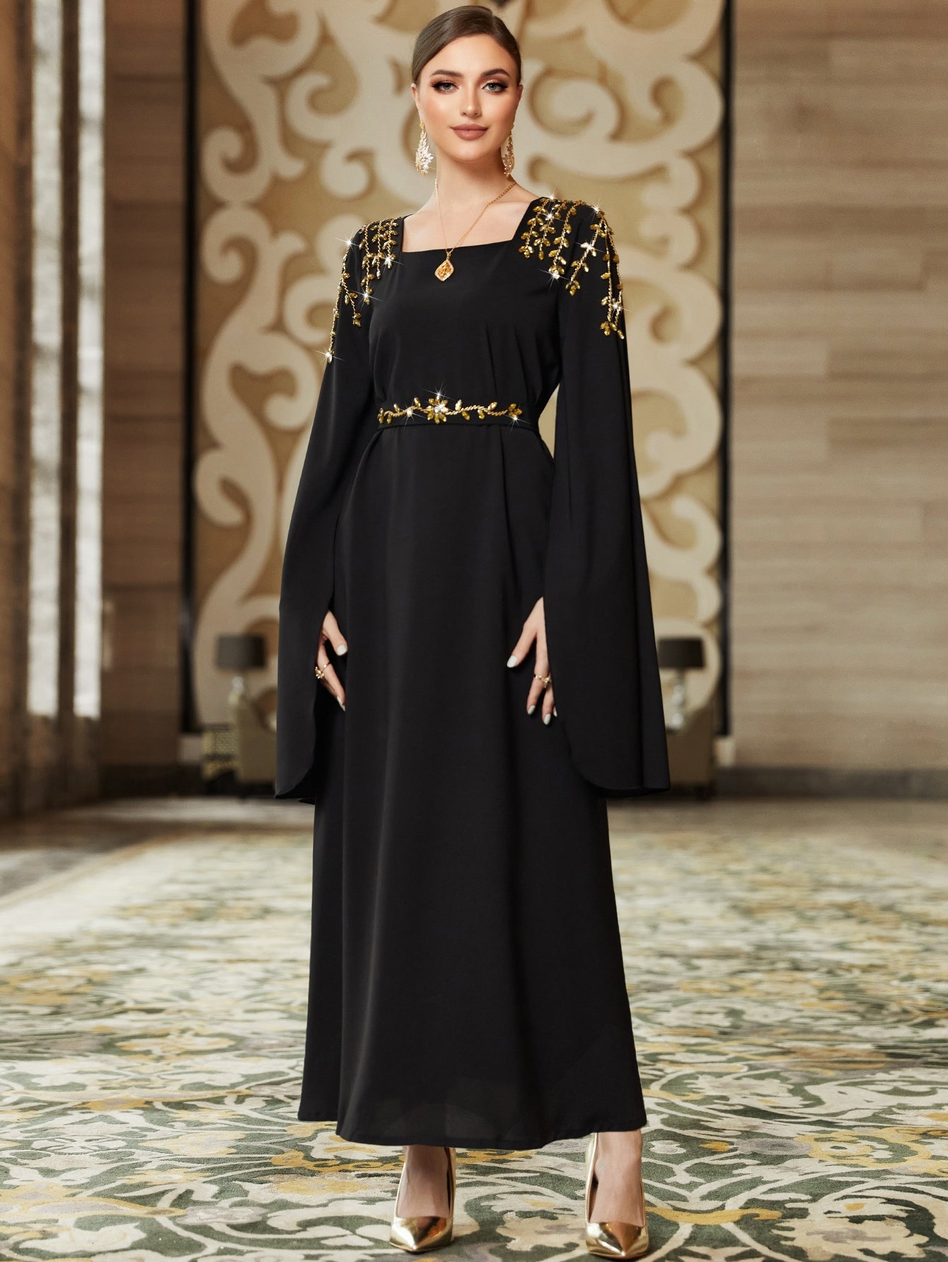 Najma Rhinestone Decor Cloak Sleeve Kaftan