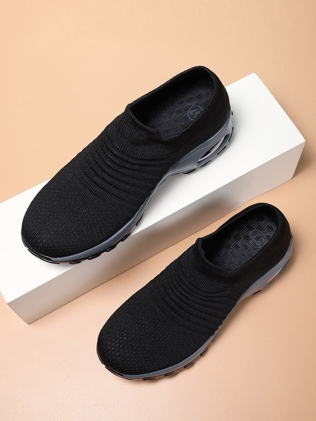 Sporty Black Solid Dance Shoes For Women, Knit Detail Slip-on Sneakers