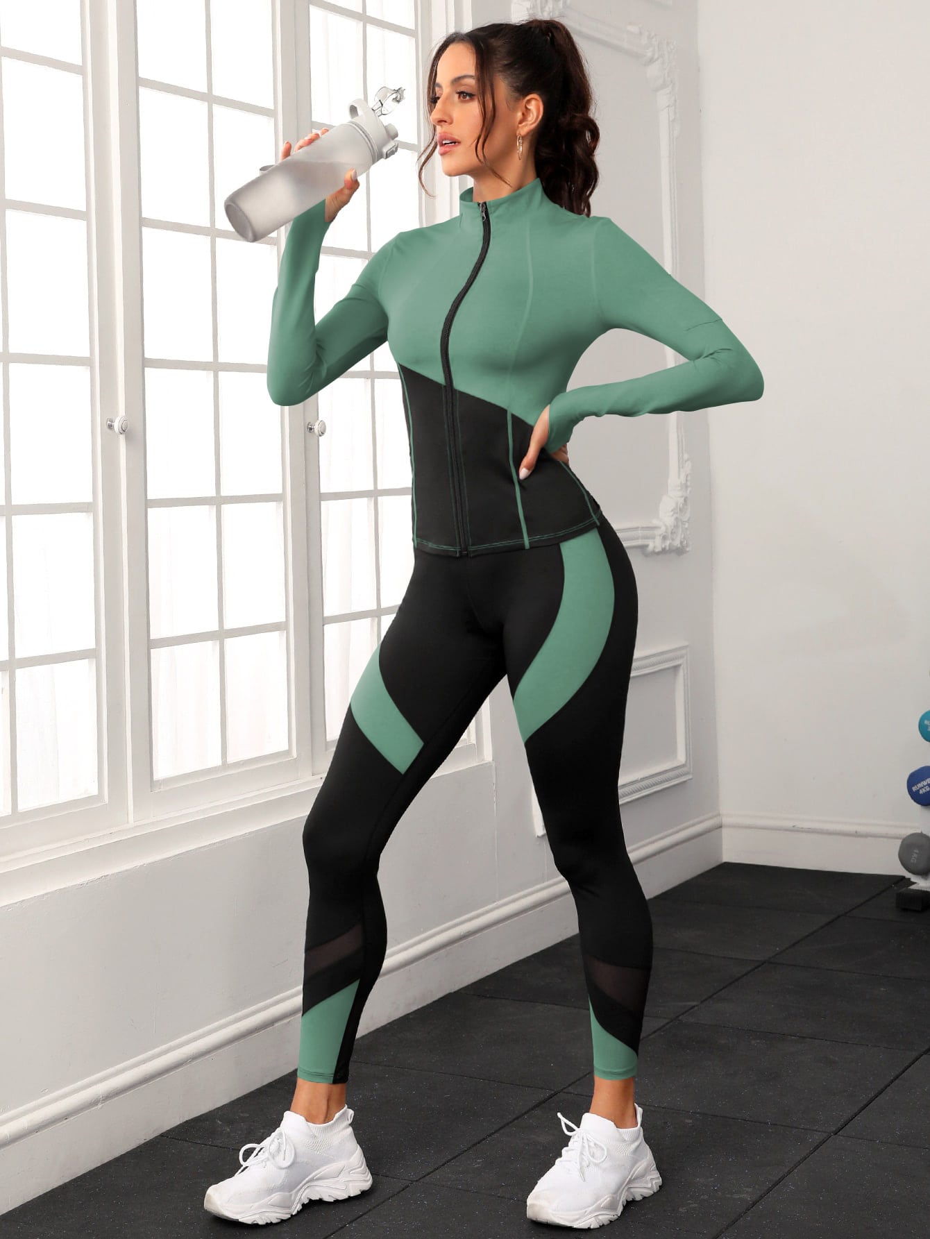 Yoga Futuristic Two Tone Mesh Insert Sports Set