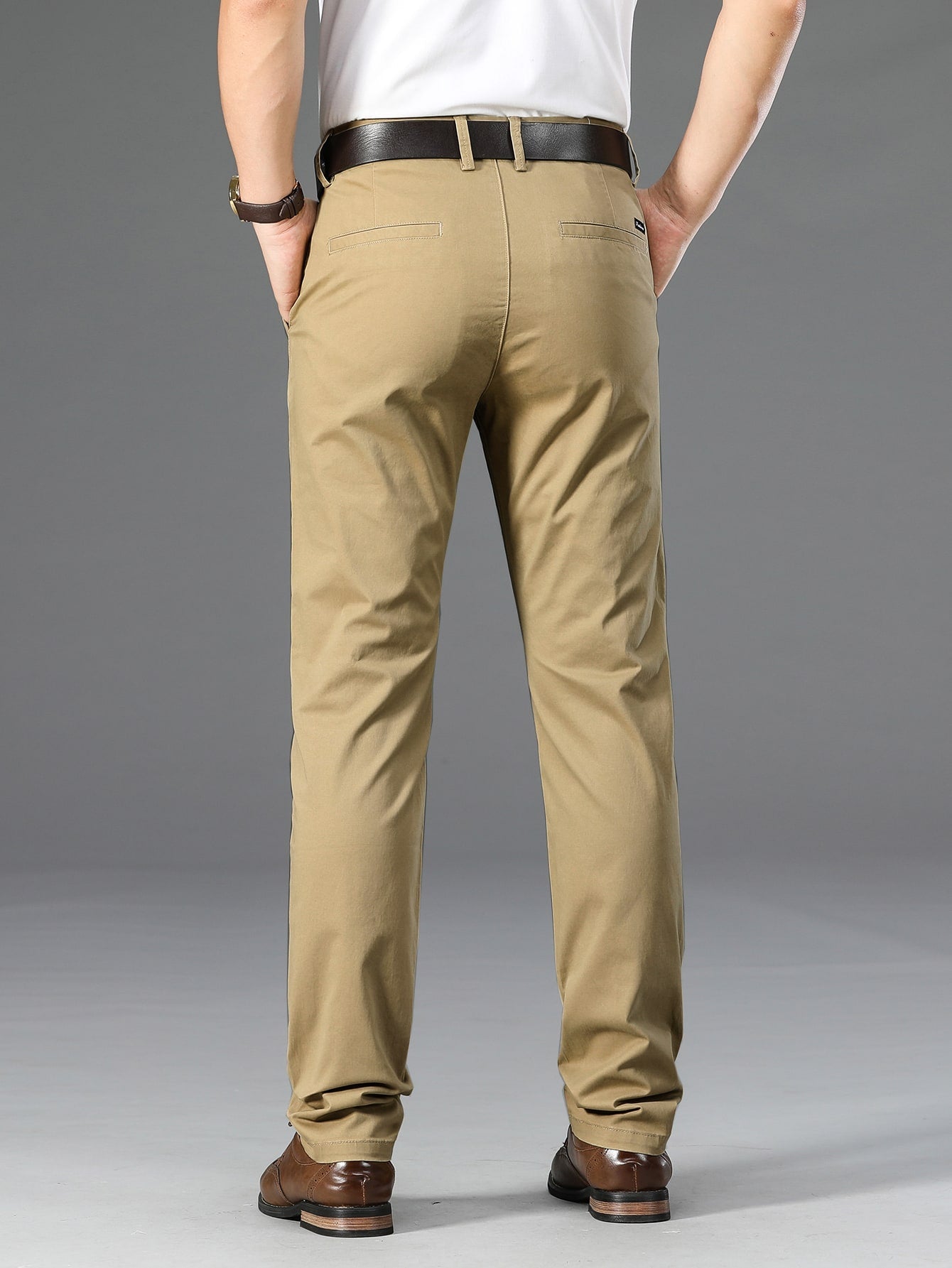 Men Patch Detail Slant Pocket Pants Without Belt