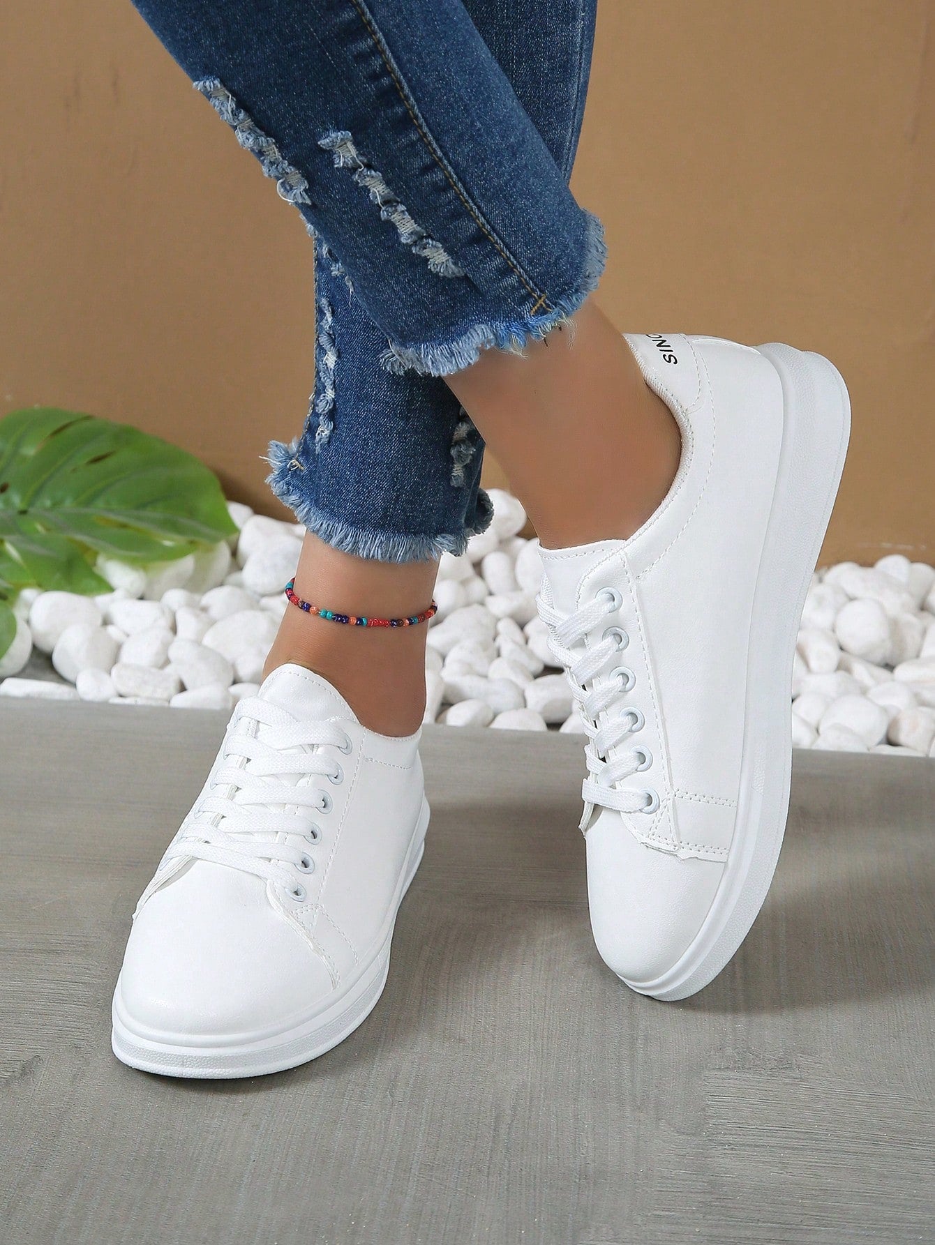 Sporty Sneakers For Women, Letter Graphic Lace-up Front Skate Shoes