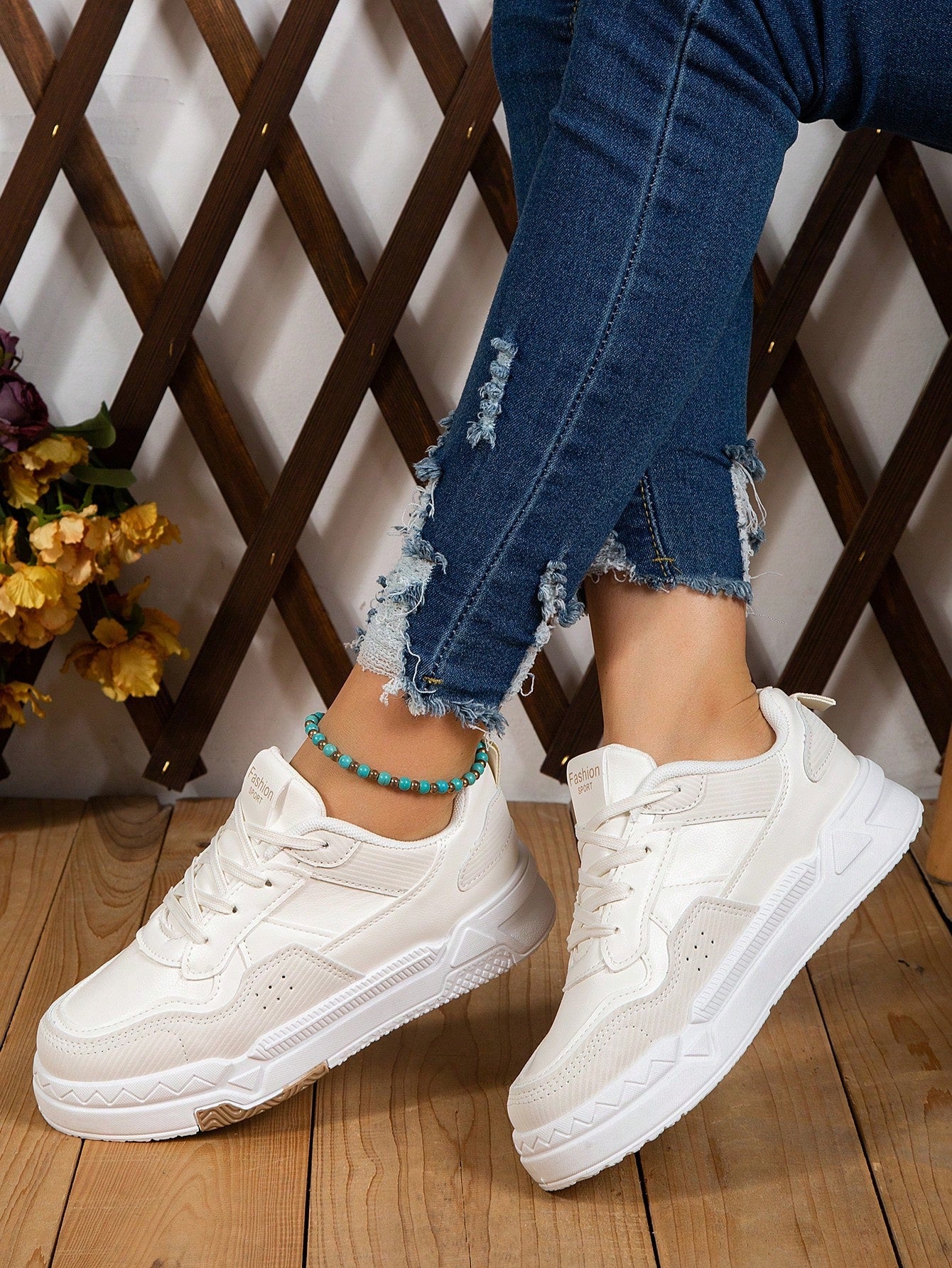 Women Colorblock Lace Up Front Skate Shoes, Sporty Outdoor Sneakers