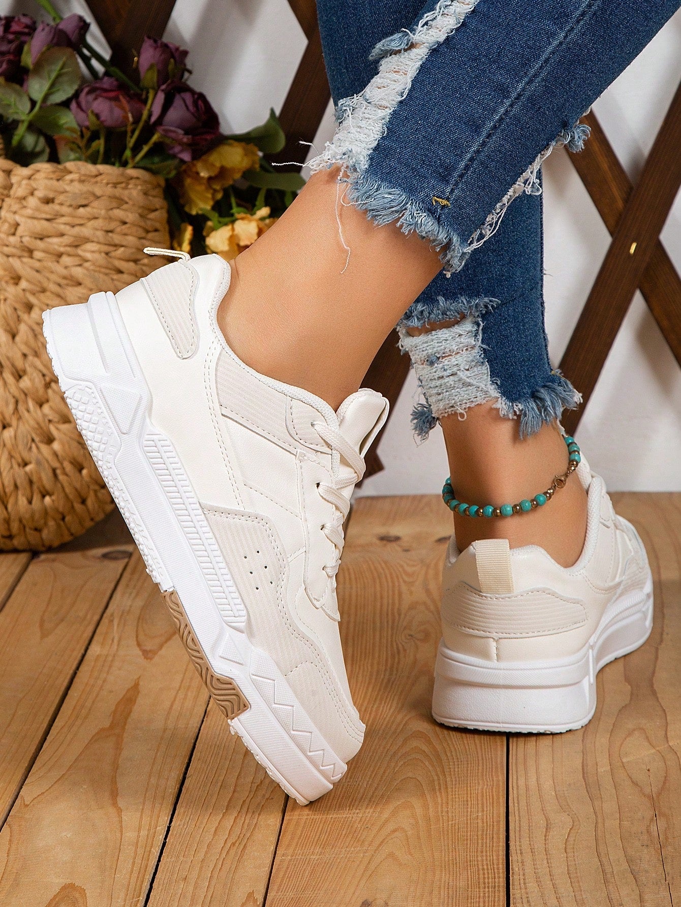 Women Colorblock Lace Up Front Skate Shoes, Sporty Outdoor Sneakers