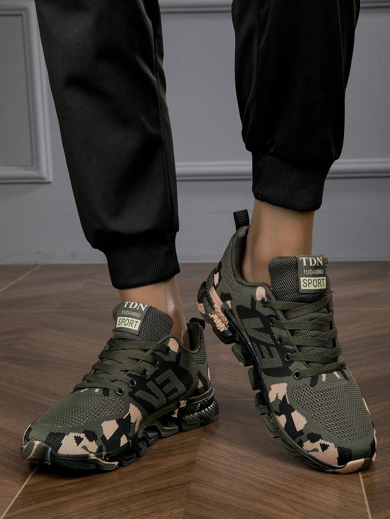 Sporty Sneakers For Men, Camo Pattern Lace-up Front Running Shoes