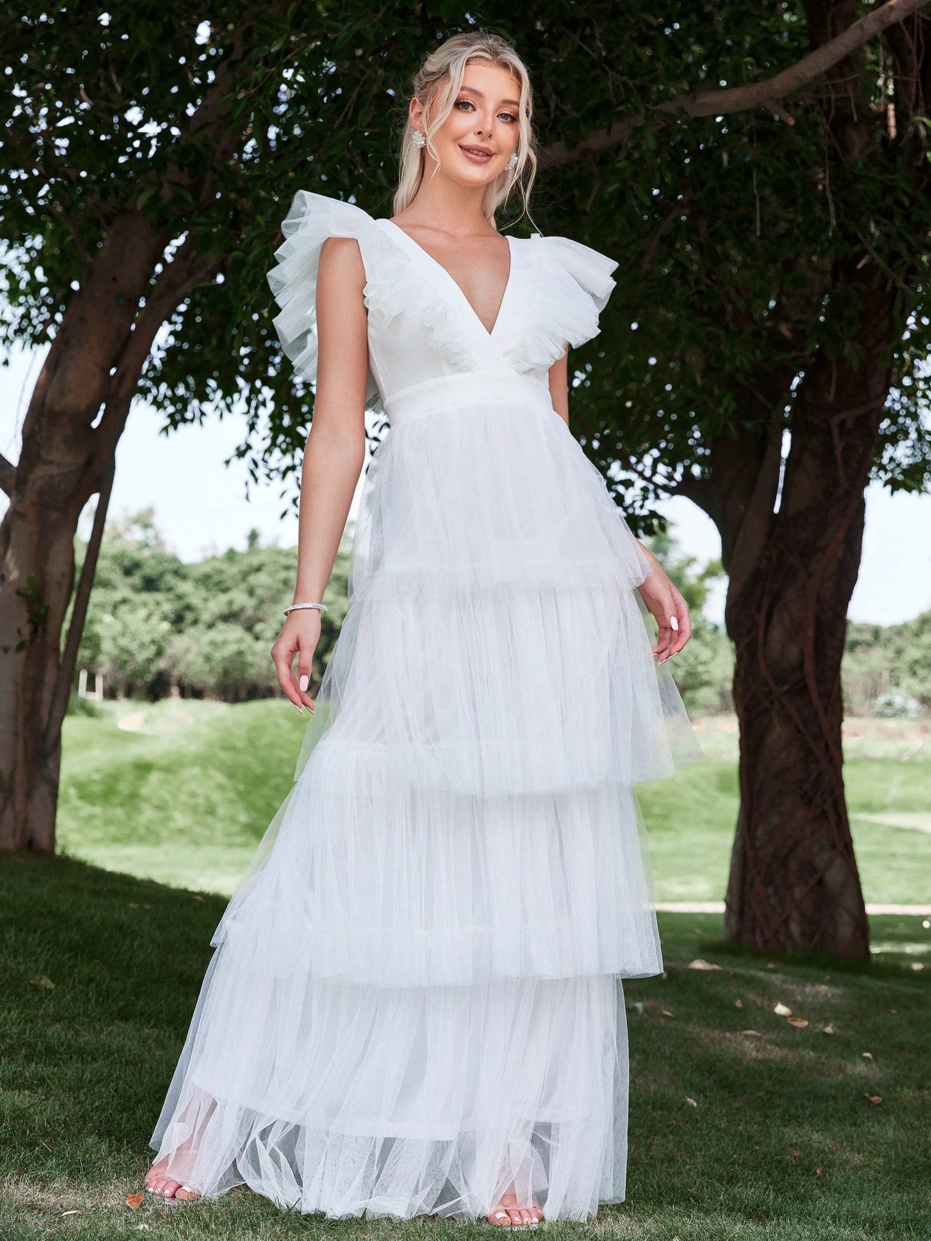 Plunging Neck Ruffle Trim Layered Hem Mesh Wedding Dress Without Veil