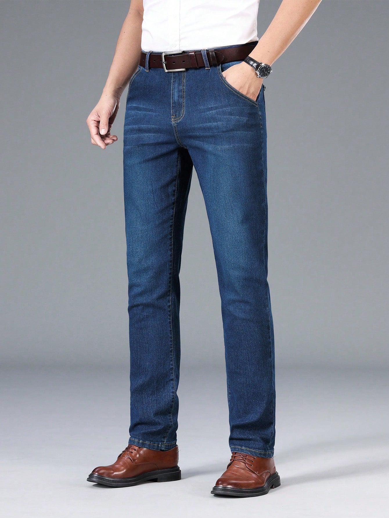 Manfinity Men Slant Pocket Straight Leg Jeans Without Belt