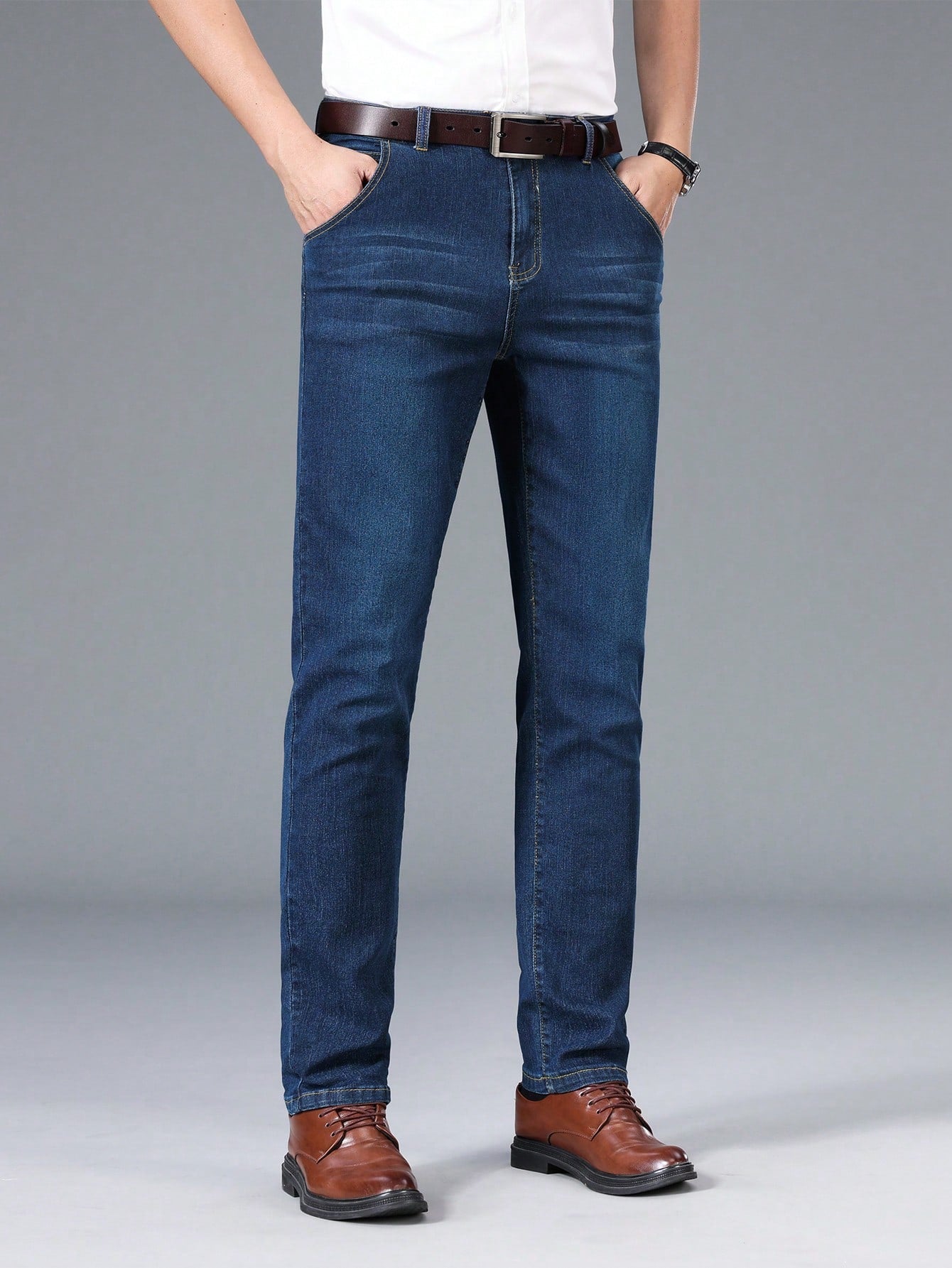 Manfinity Men Slant Pocket Straight Leg Jeans Without Belt