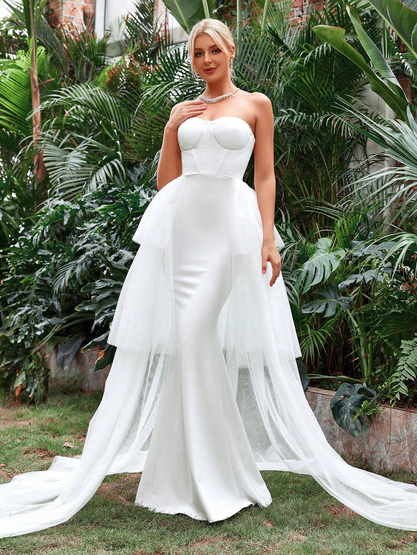 Ruffle Hem Tube Wedding Dress