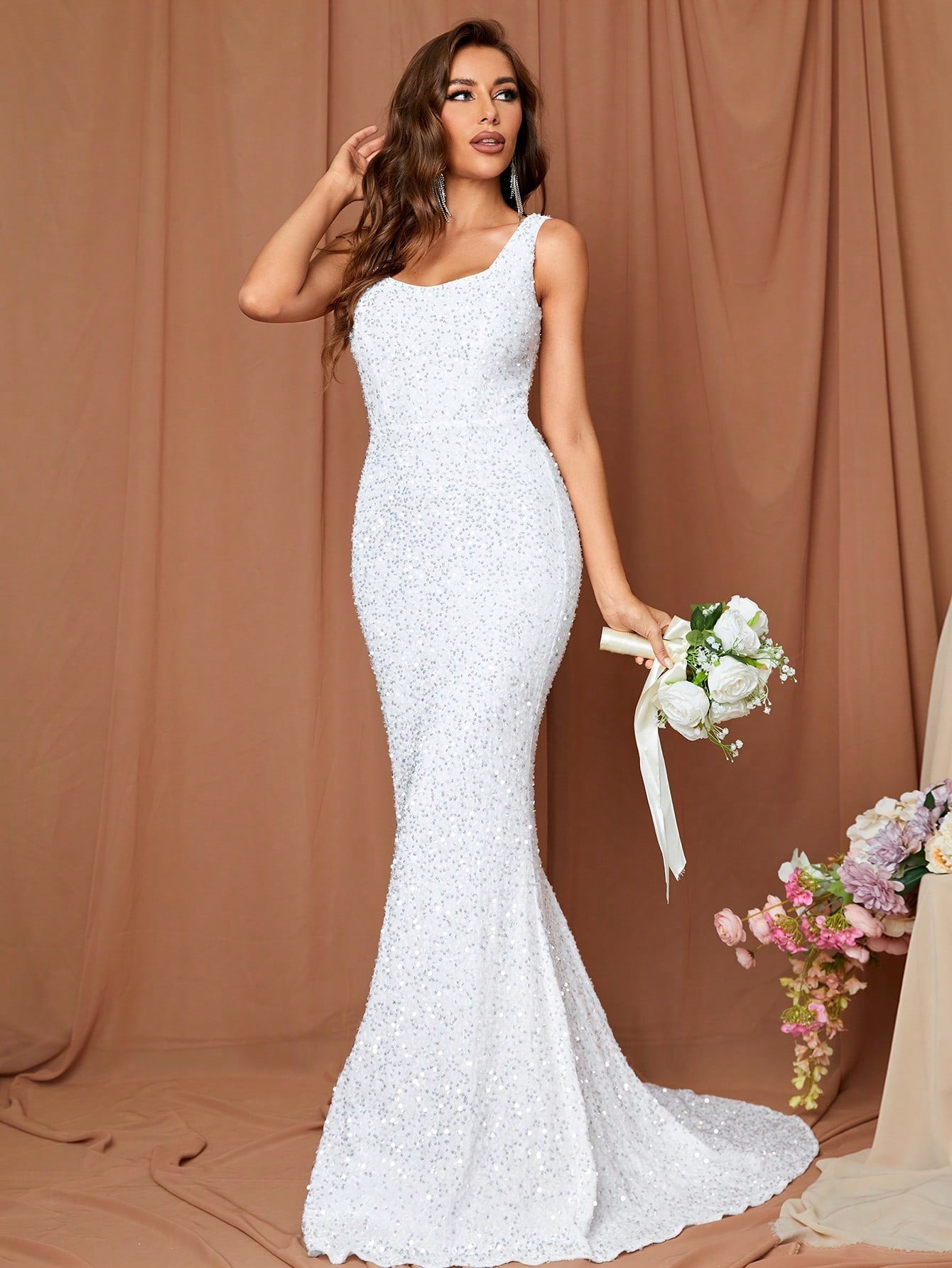 LOVE&LEMONADE Mermaid Hem Sequin Wedding Dress