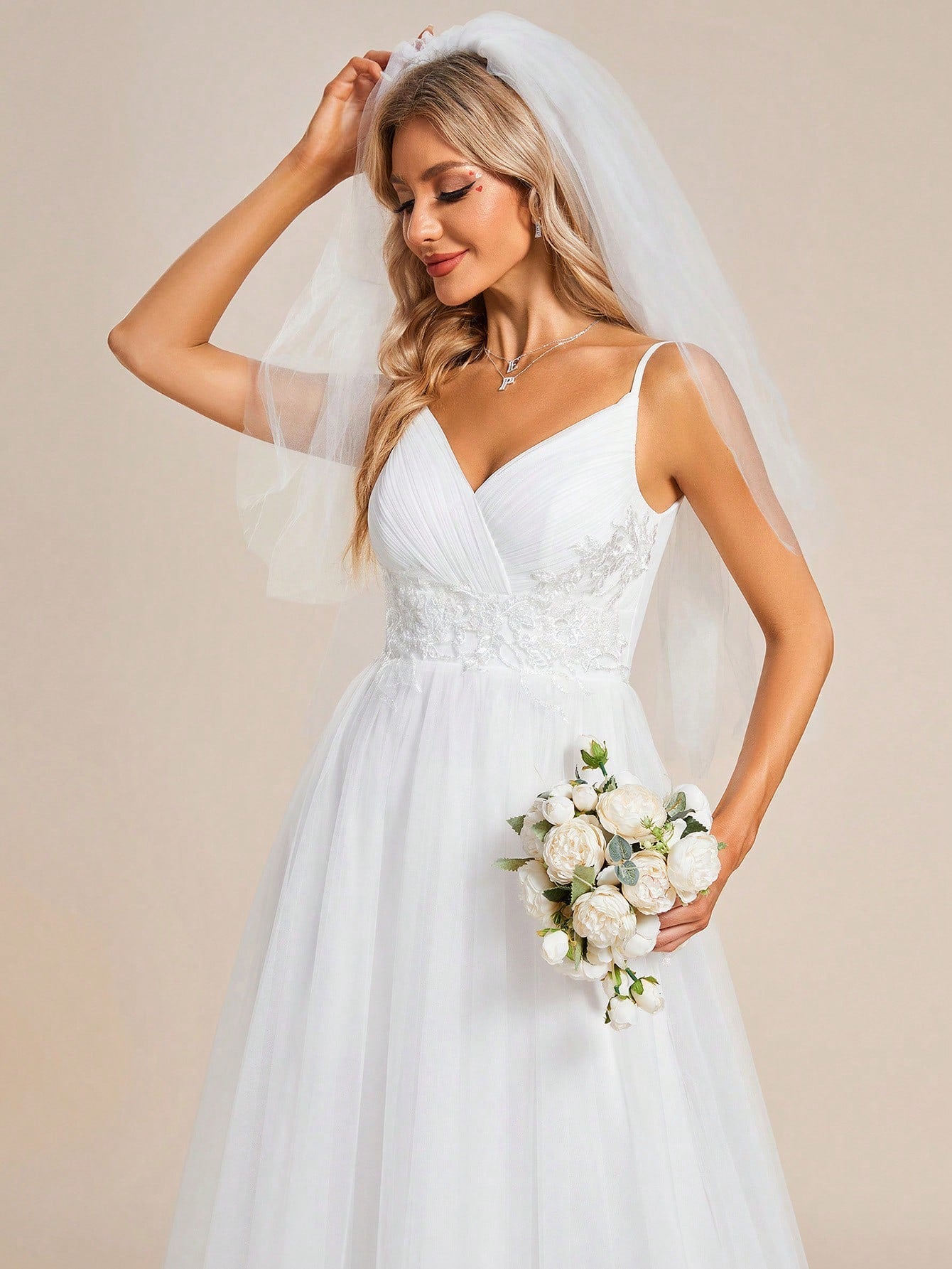 EVER-PRETTY Contrast Lace Cami Wedding Dress Without Veil