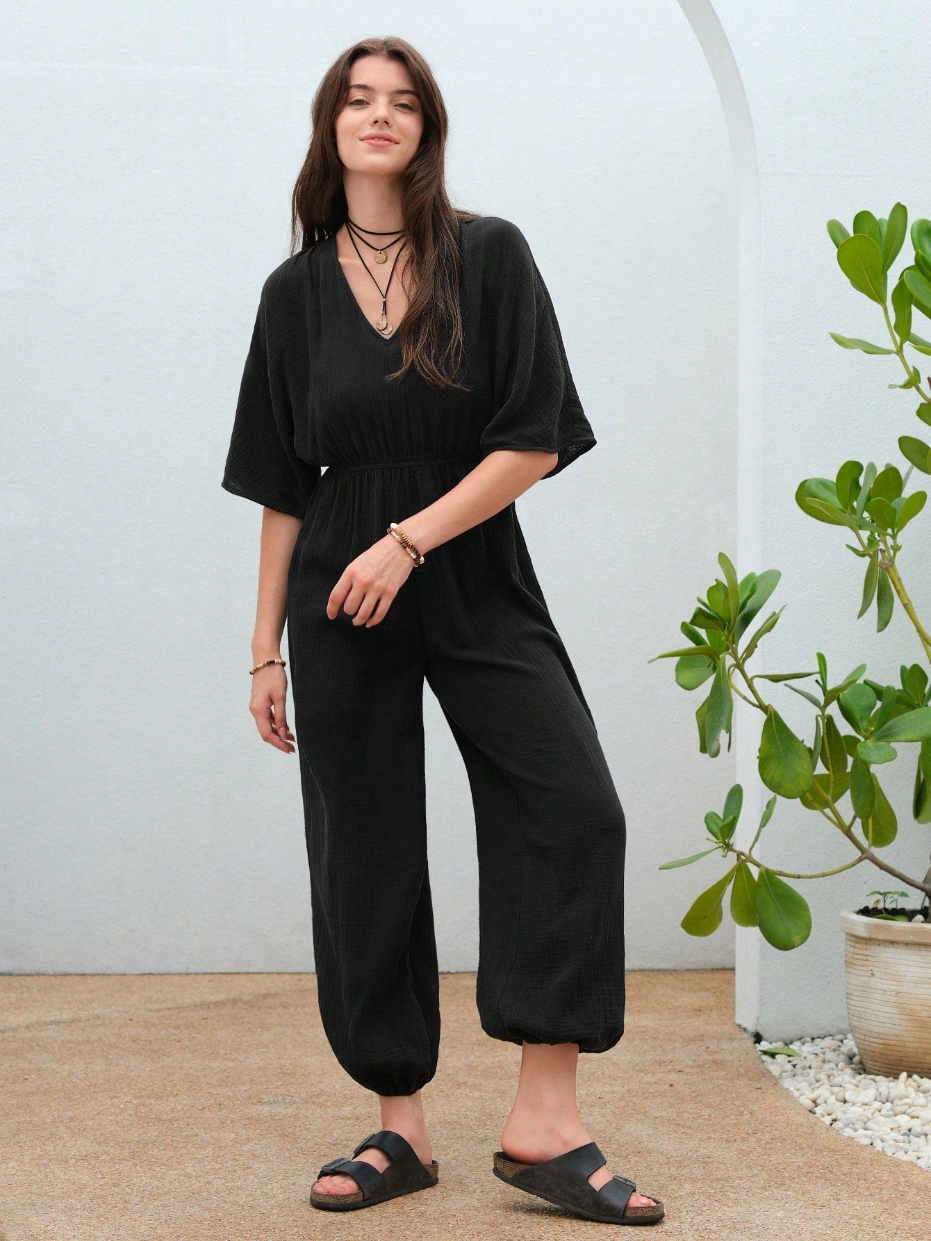 BohoFeels Solid Batwing Sleeve Jumpsuit