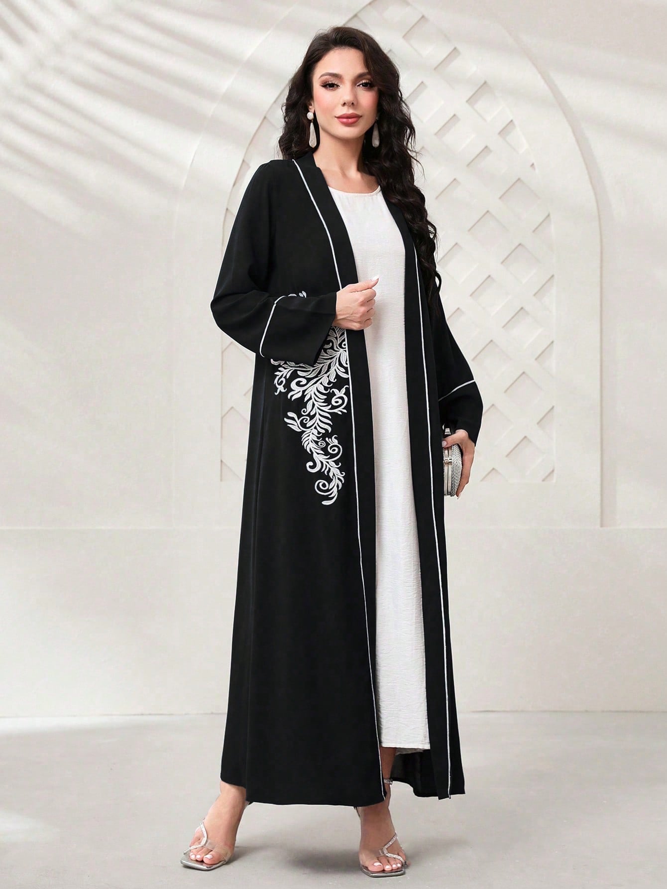 Najma Leaf Print Contrast Piping Abaya