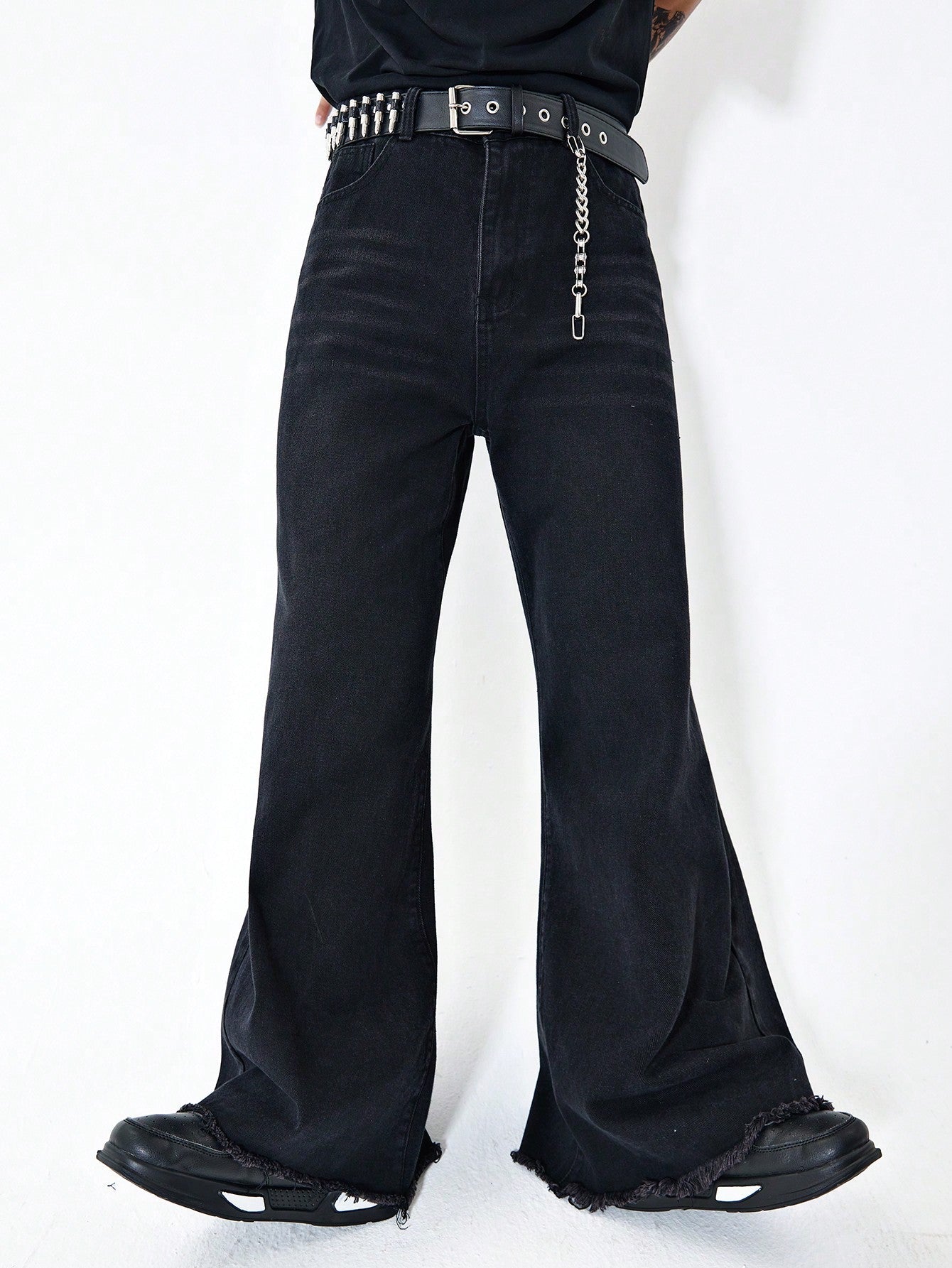 Manfinity Men's Fashionable Wide-leg Denim Flared Pants