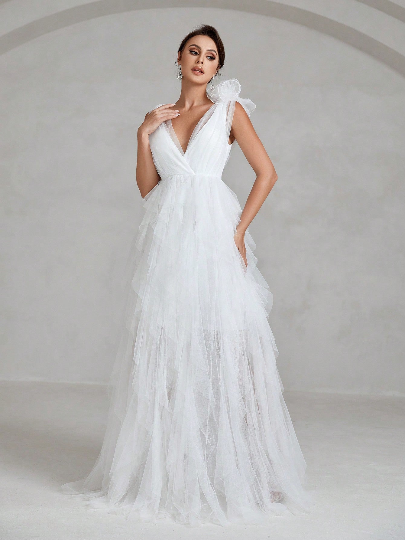 Plunging Neck Floor Length Mesh Wedding Dress