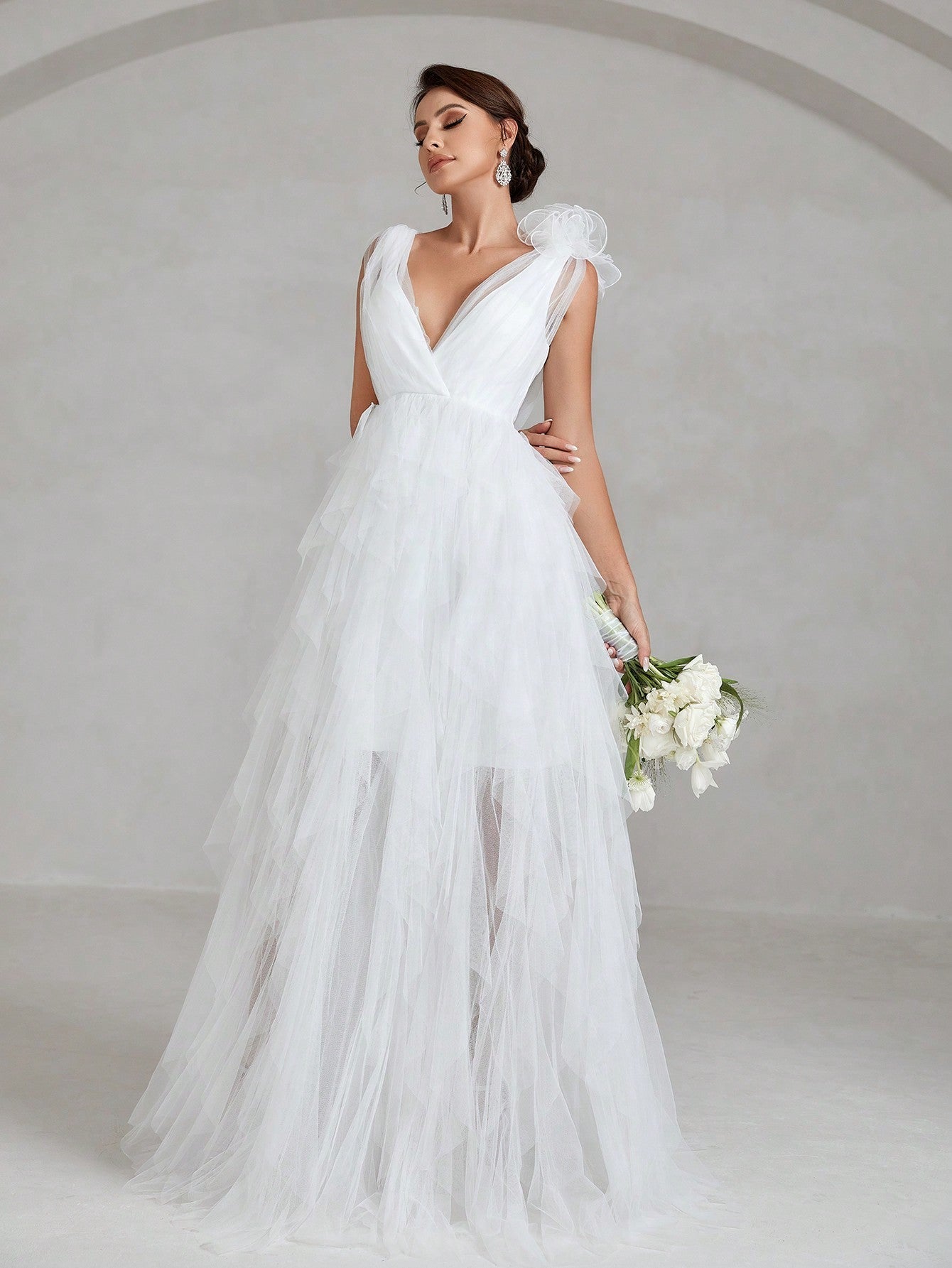 Plunging Neck Floor Length Mesh Wedding Dress