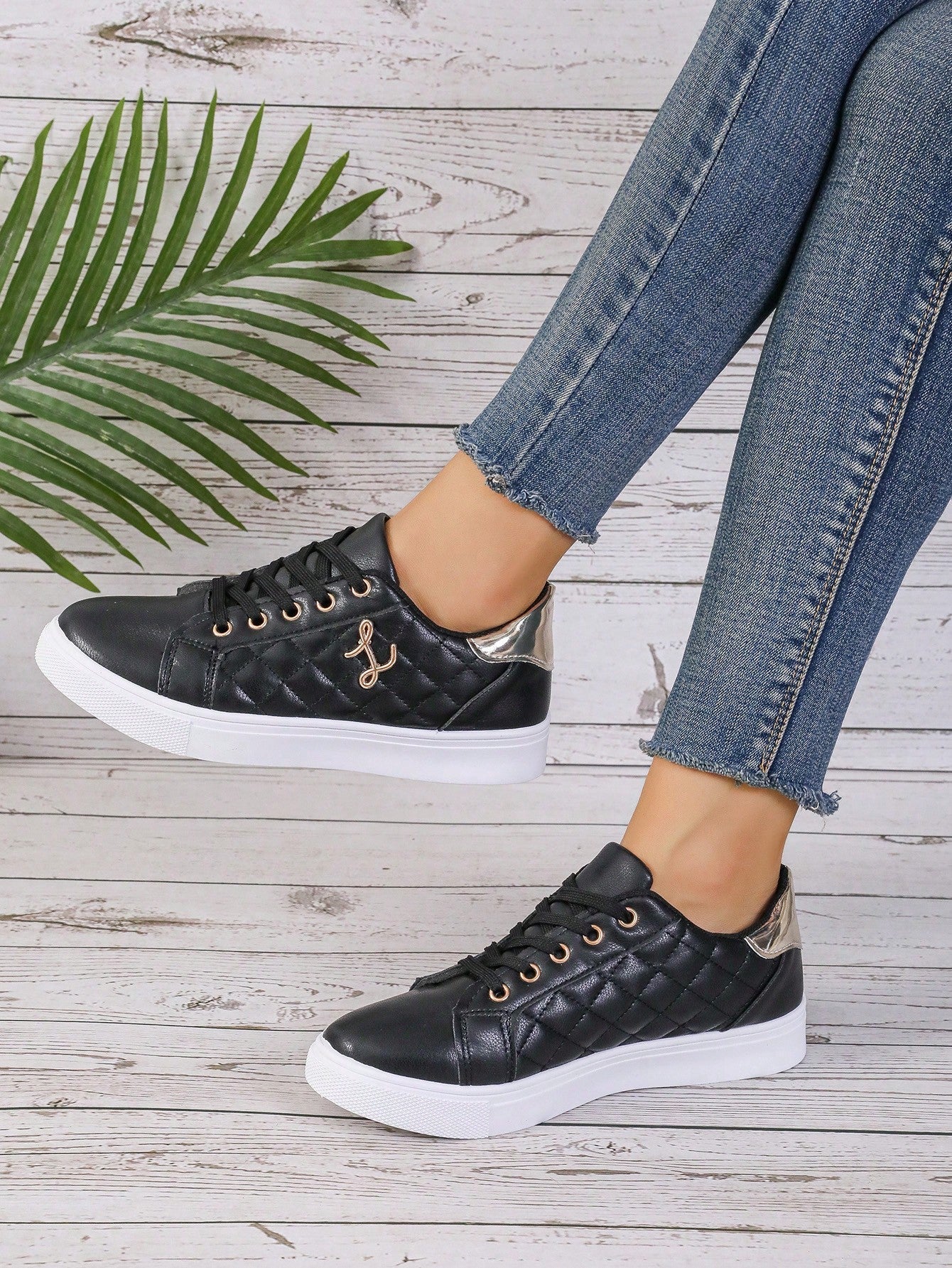 New Spring Autumn Lace-up Women's Sports Shoes, Casual Fashionable Classic Sneakers For Students