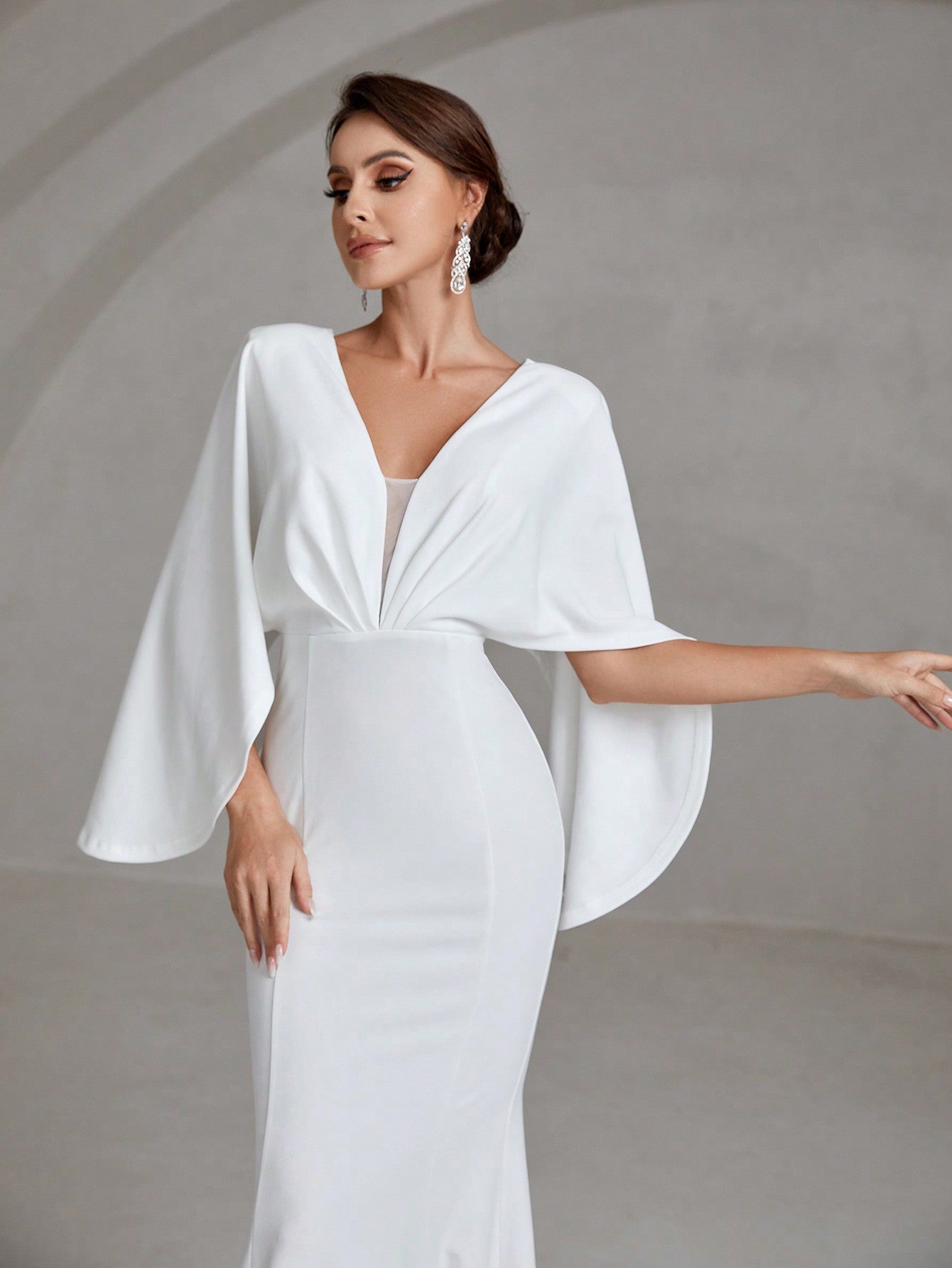 Solid Plunging Neck Cloak Sleeve Mermaid Hem Wedding Dress