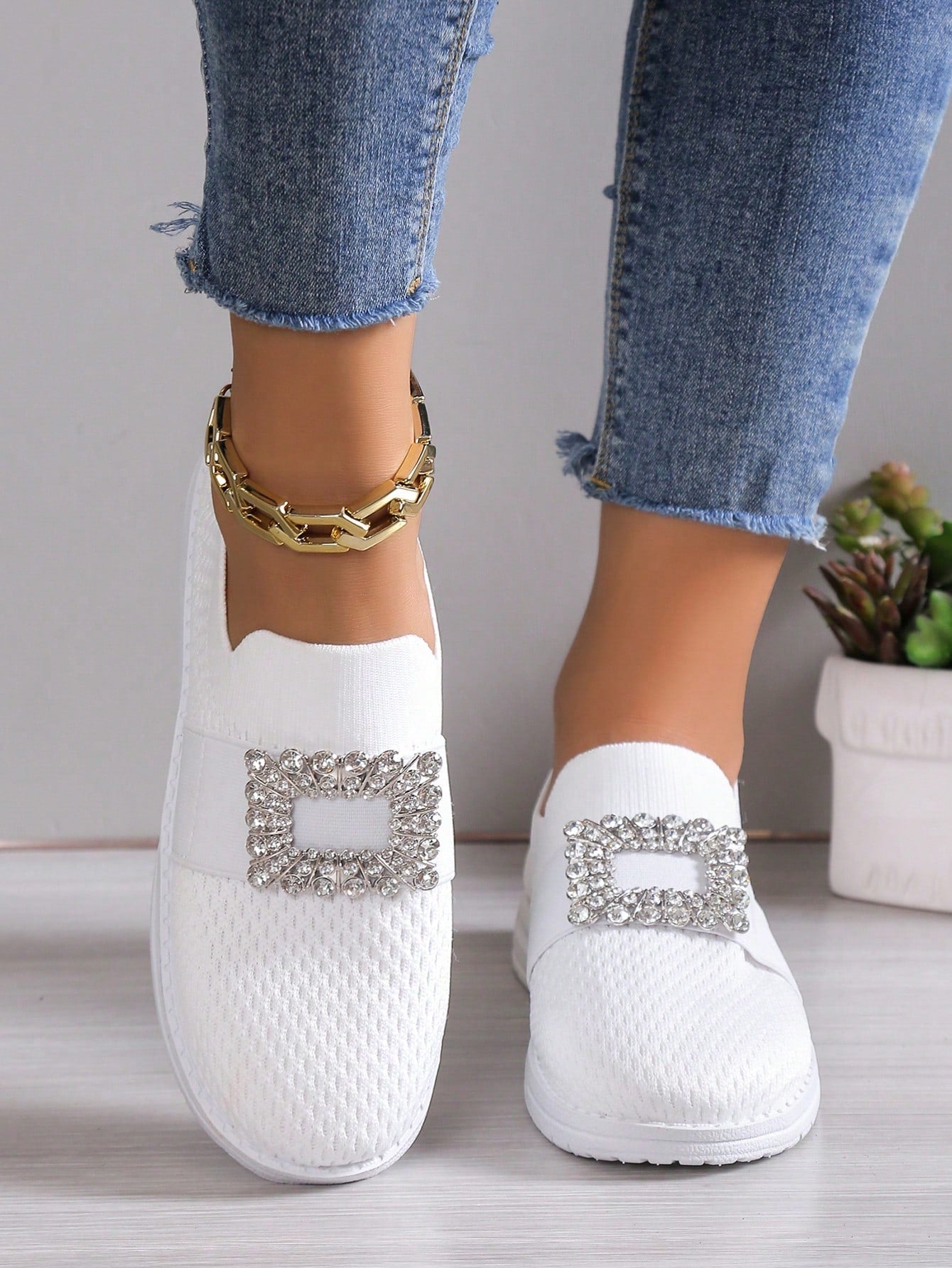 Fairy Style European And American Thick-soled Knitted Soft Bottom Slip-on Shoes For Women, Breathable Woven Loafers, White