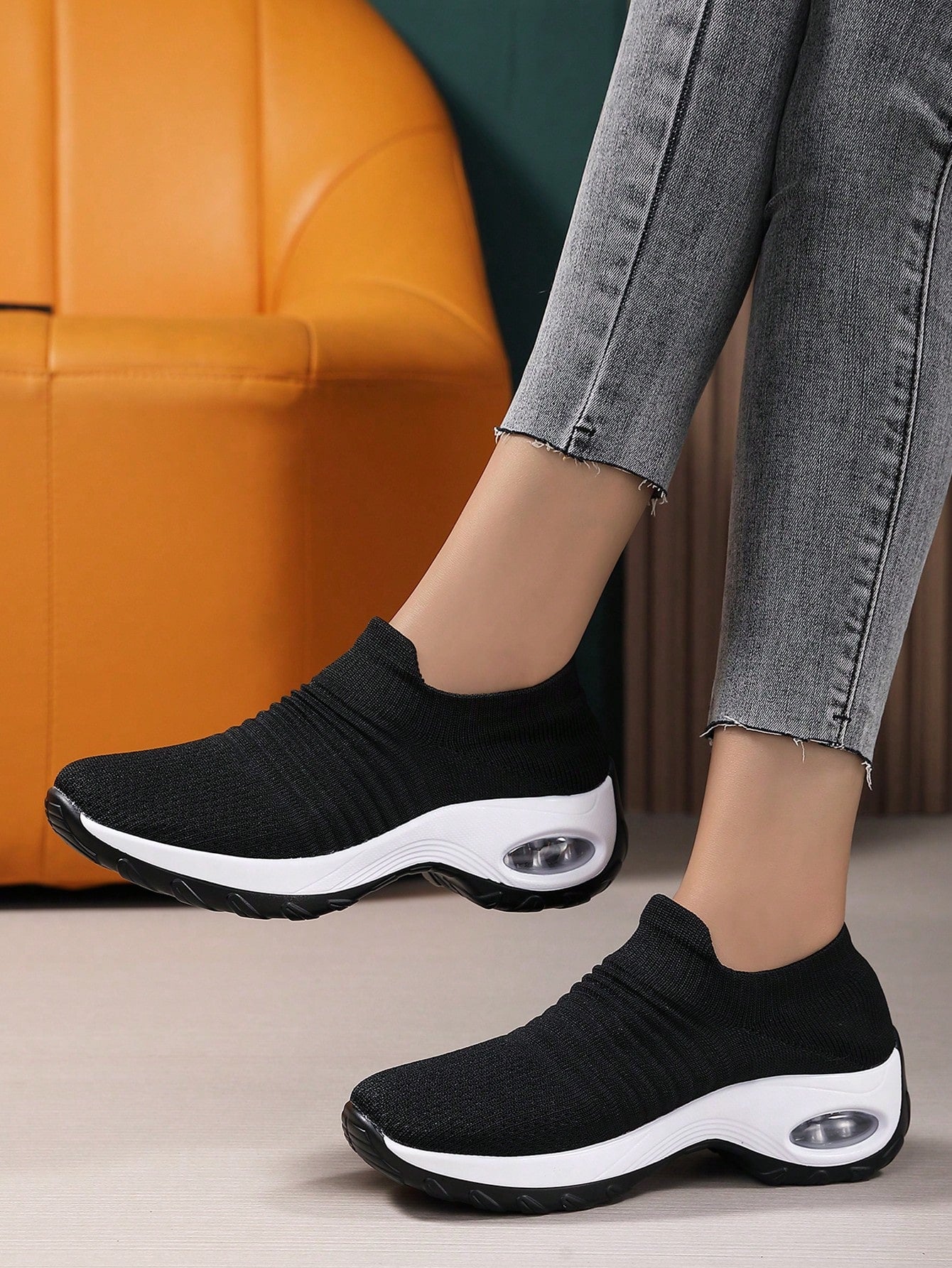 Sporty Black Solid Dance Shoes For Women, Knit Detail Slip-on Sneakers