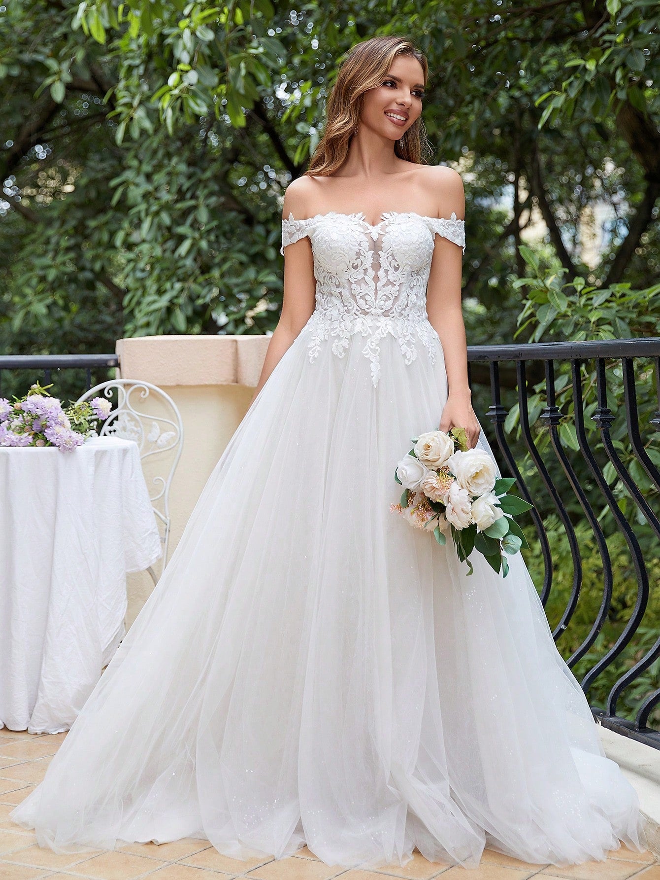 Off Shoulder Appliques Mesh Wedding Dress