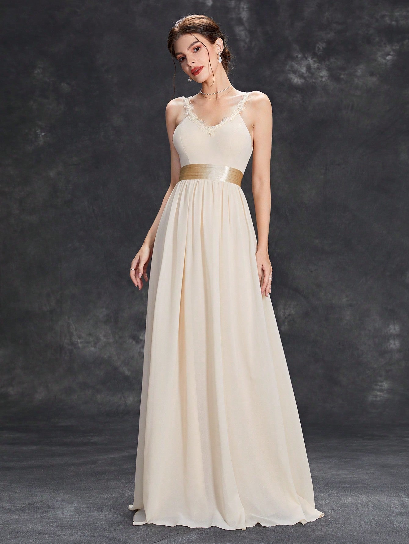 Contrast Waist Chiffon Bridesmaid Dress