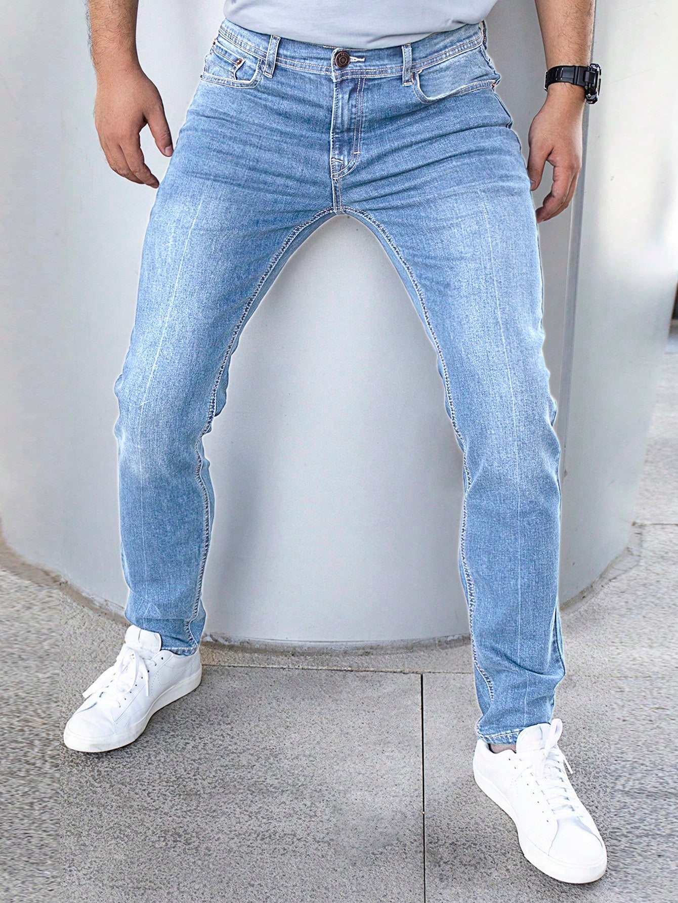 Men Slant Pocket Bleach Wash Jeans