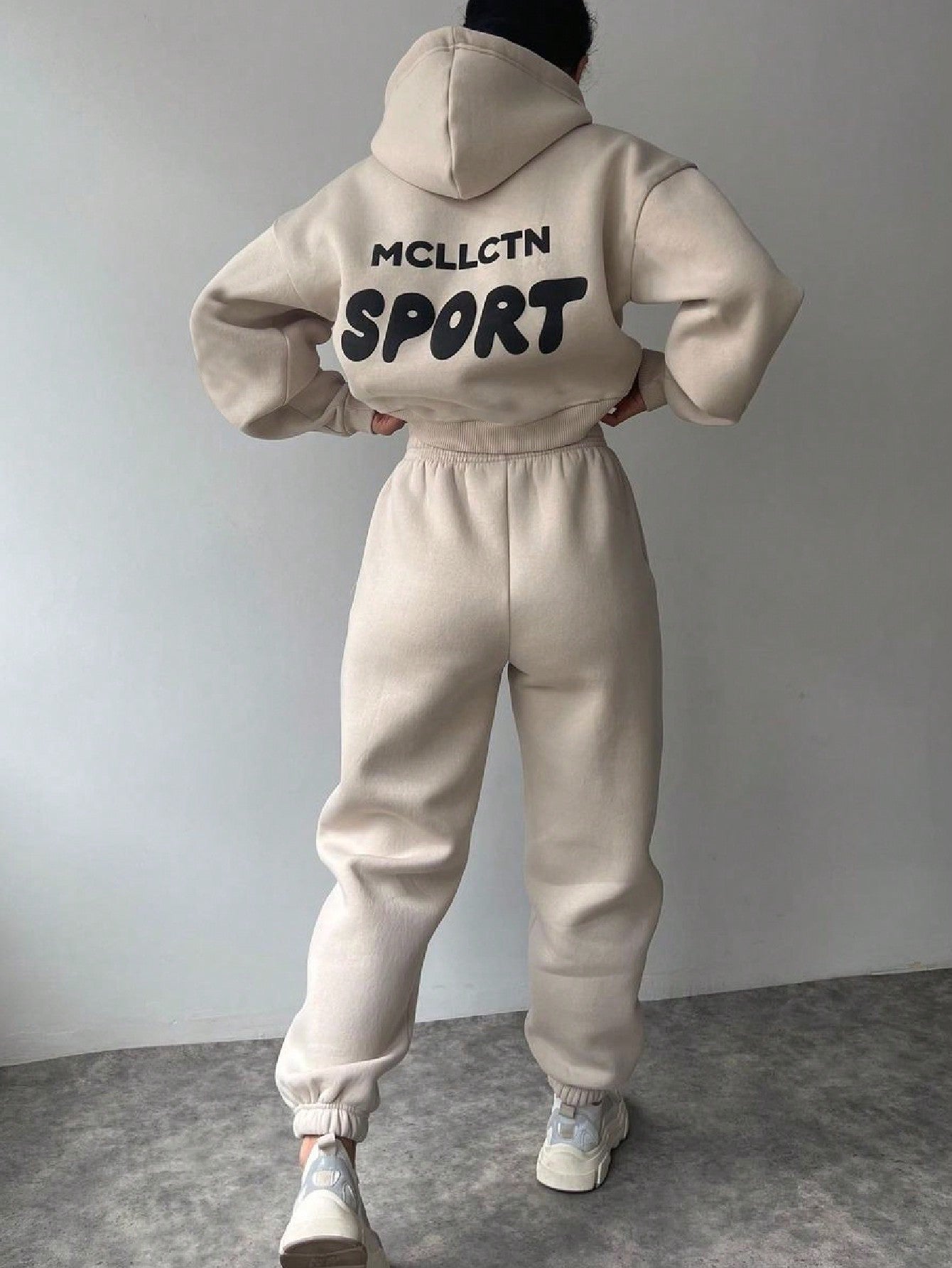 Women's Loose Casual Sweatshirt And Sweatpants Two Piece Set