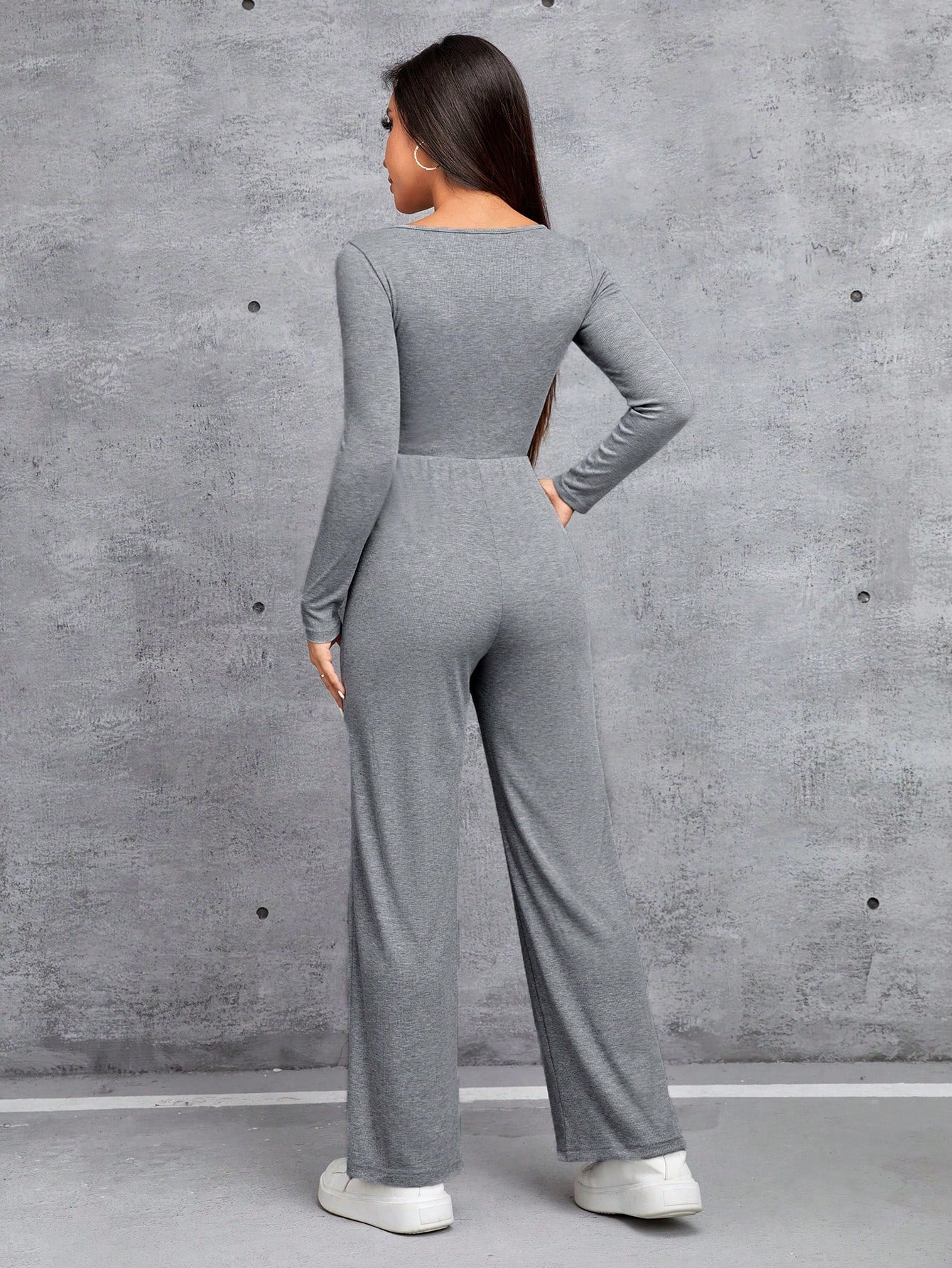 PETITE Solid Color Round Neckline Long Sleeve Jumpsuit With Exposed Stitching Decoration For Casual Wear