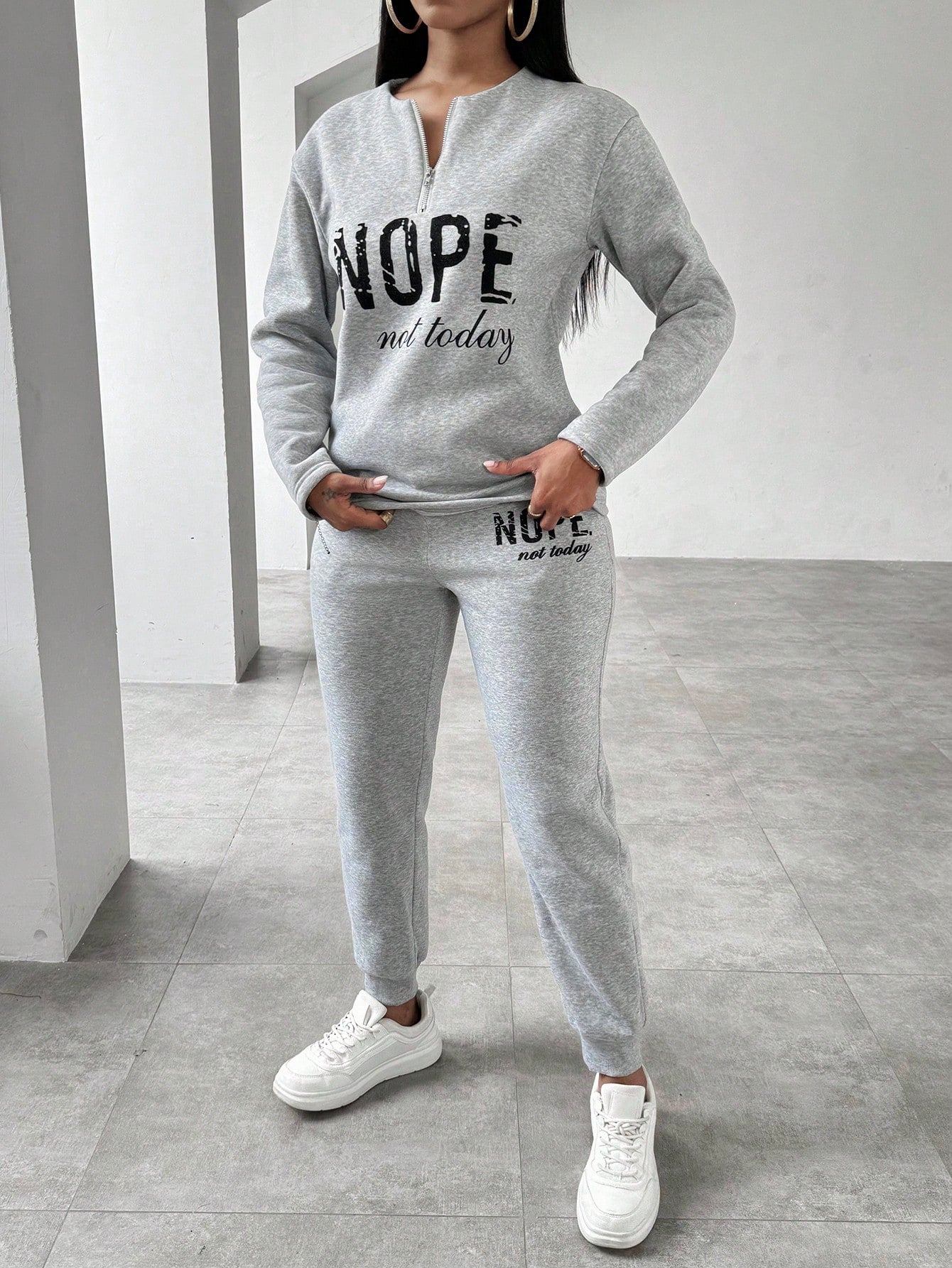 Letter Graphic Drop Shoulder Sweatshirt & Sweatpants