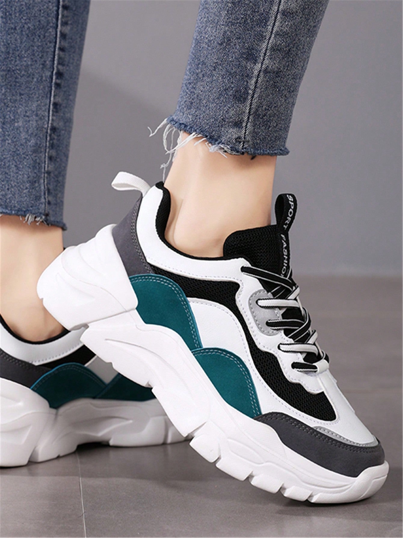 Sporty Sneakers For Women, Two Tone Letter Patch Decor Lace-up Front Chunky Sneakers