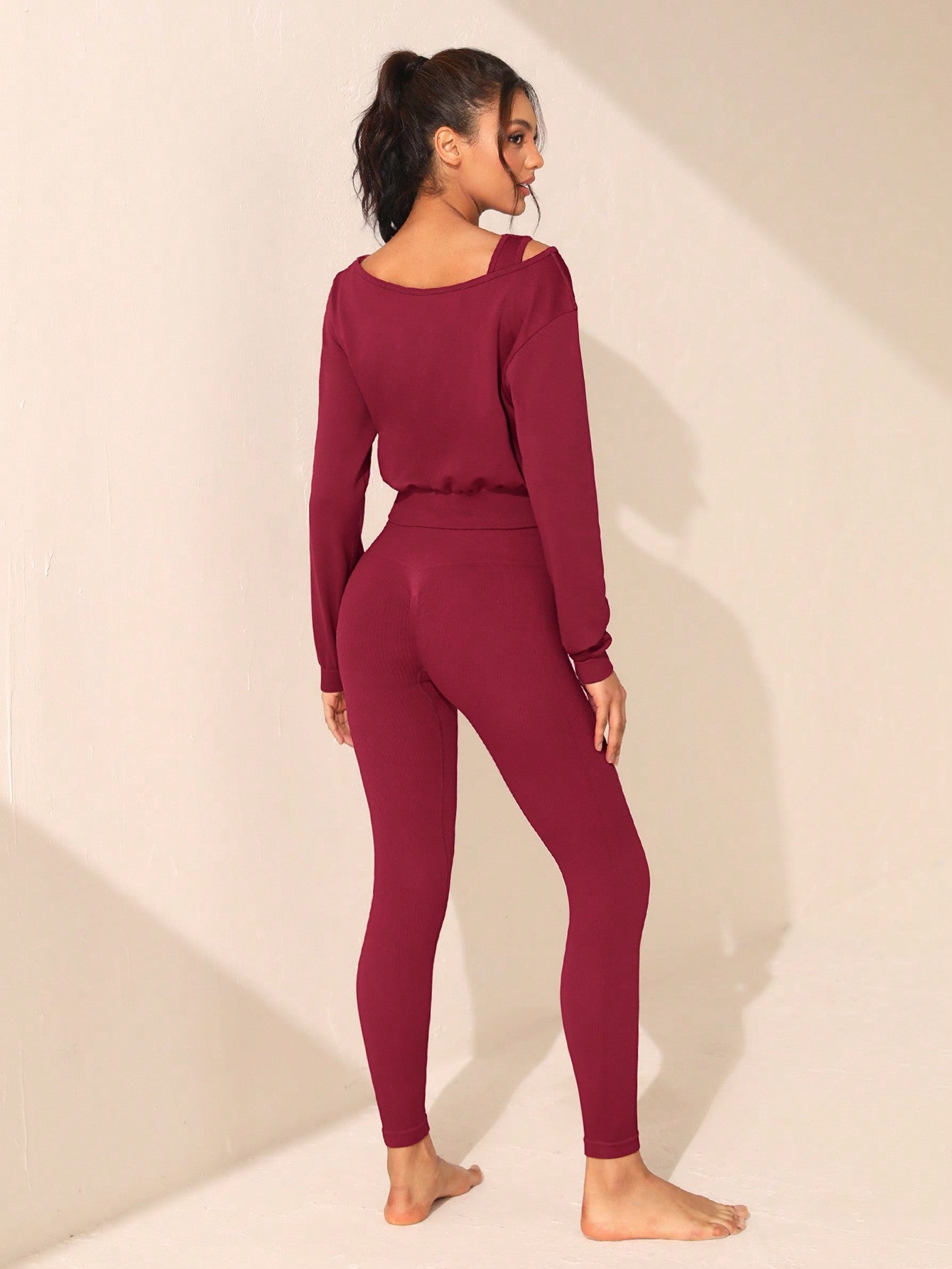 Leisure Ladies' Sporty Solid Color Sportswear Set