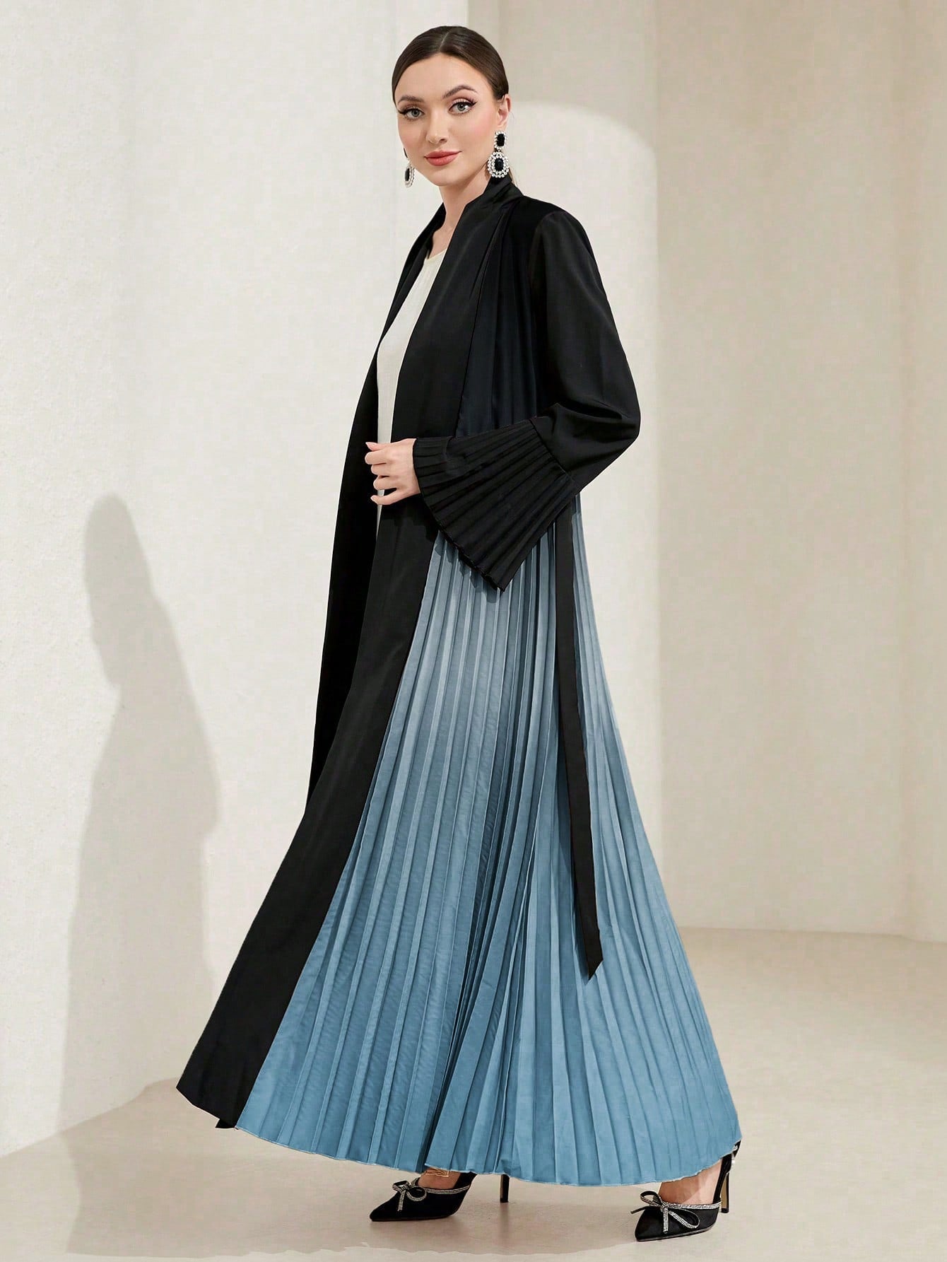 Najma Ombre Pleated Detail Flounce Sleeve Abaya