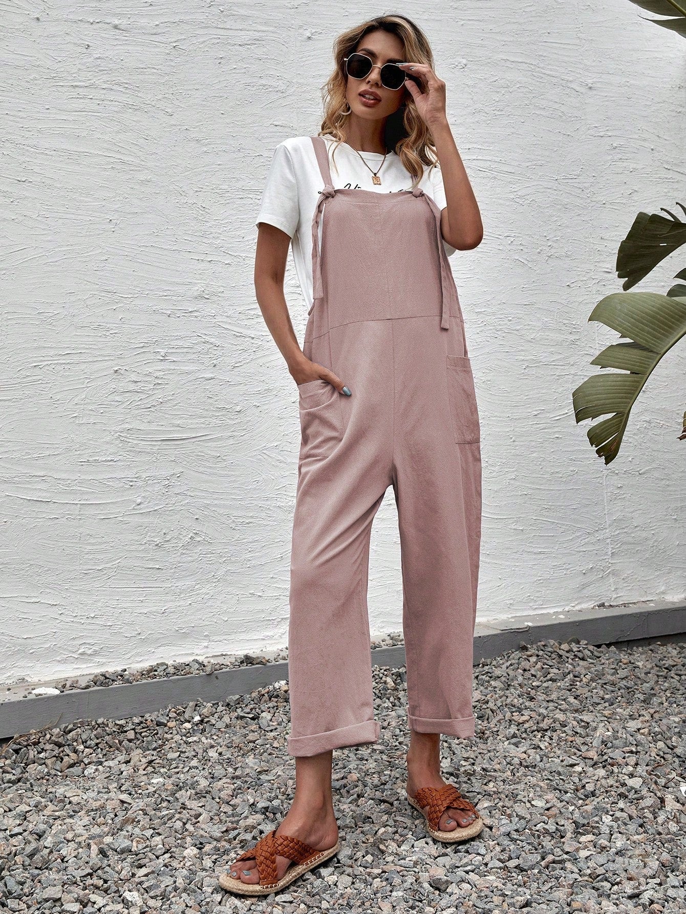 LUNE Solid Dual Pocket Suspender Jumpsuit