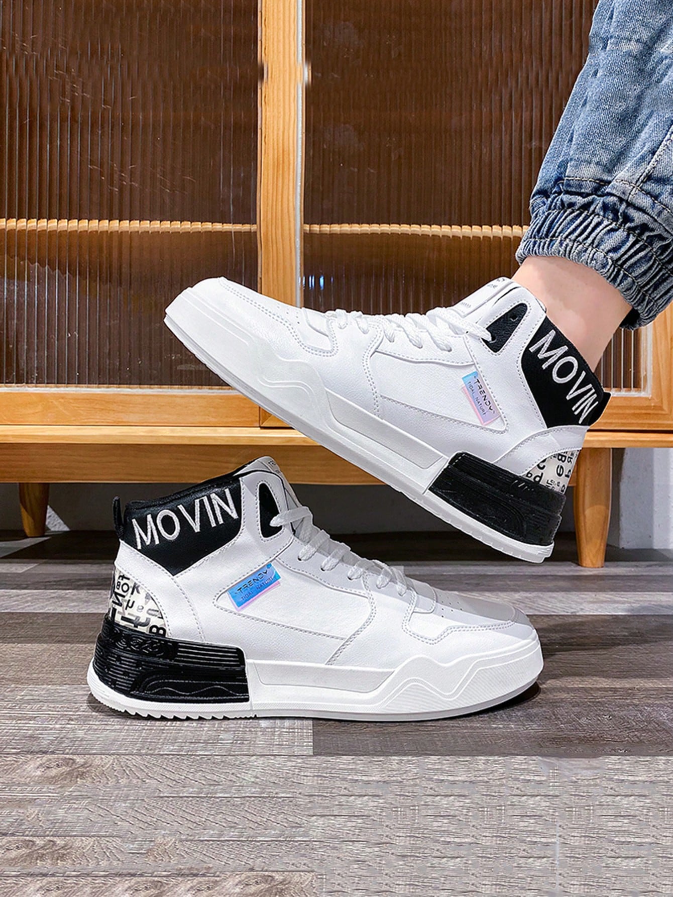 High-top Letter Embroidered Men's Sneakers