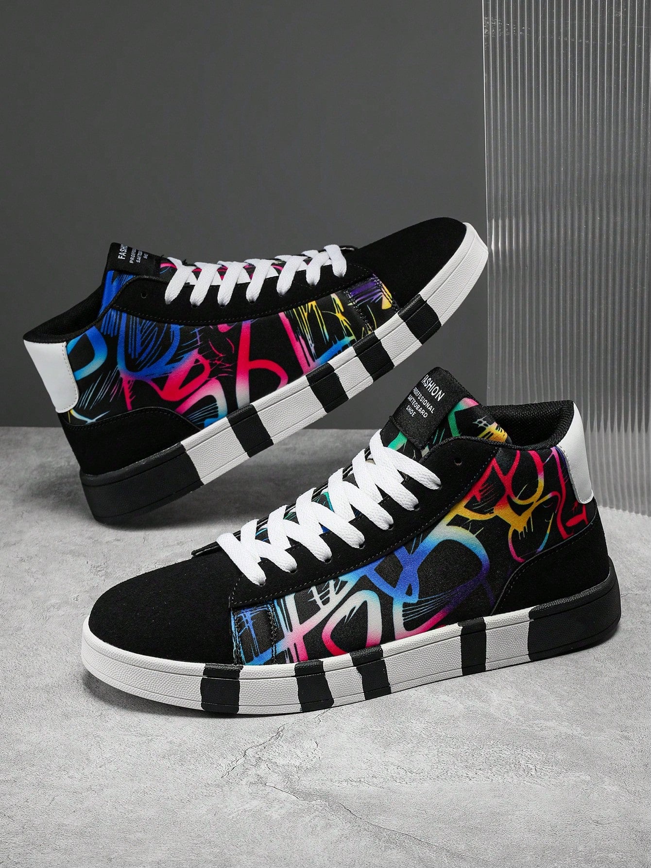 Men's Summer Graffiti Style Canvas Shoes With Tie Front, Fashionable Breathable Flat Casual Board Shoes