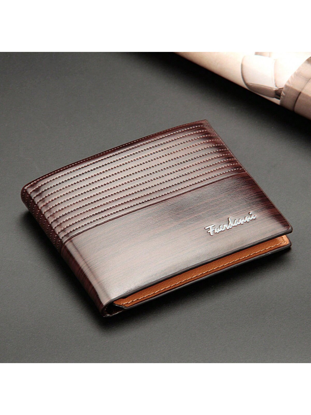 1pc Casual Men'S Short Embossed Wallet With Creative Thin Design