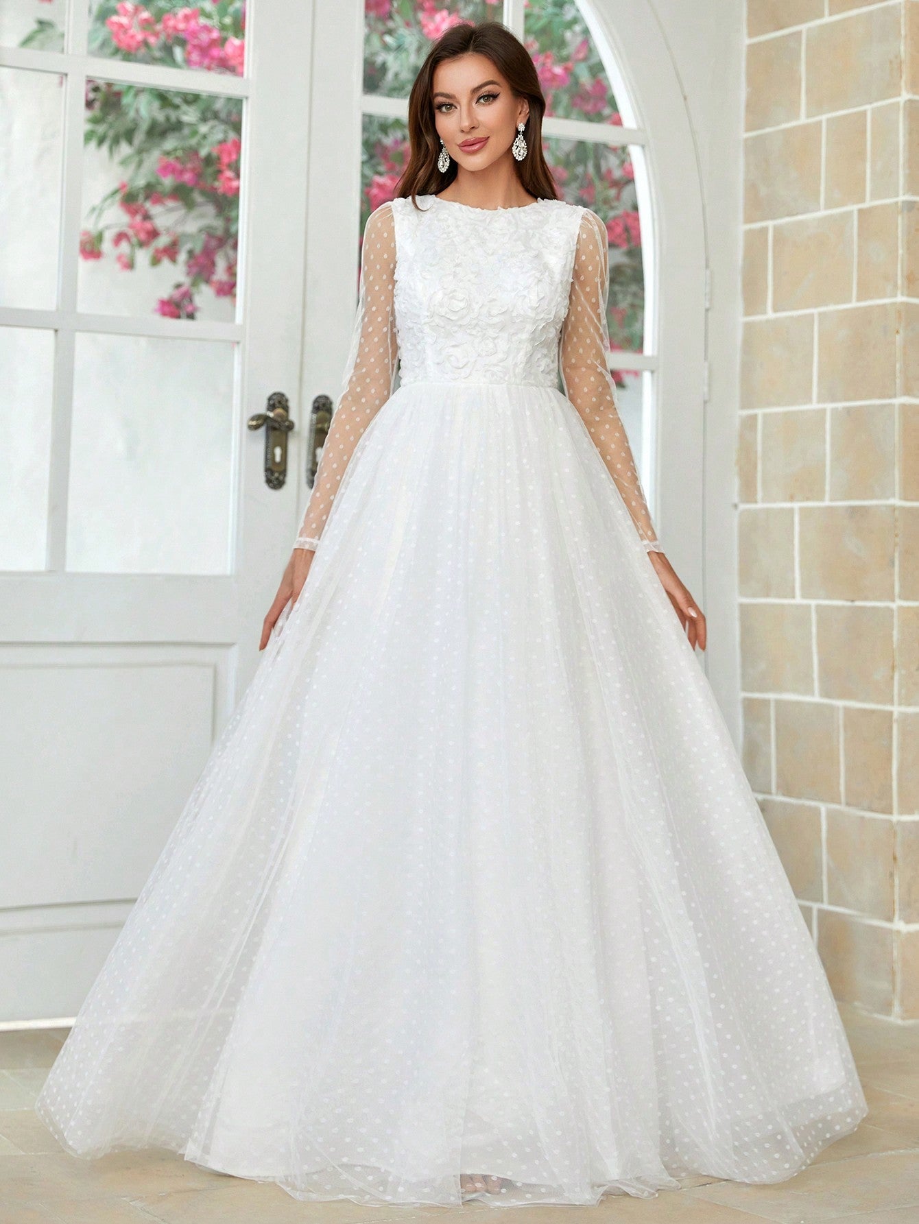 Belle Three-Dimensional Flower U-Shaped Backless See-Through Long-Sleeved Wedding Dress With Full Swing