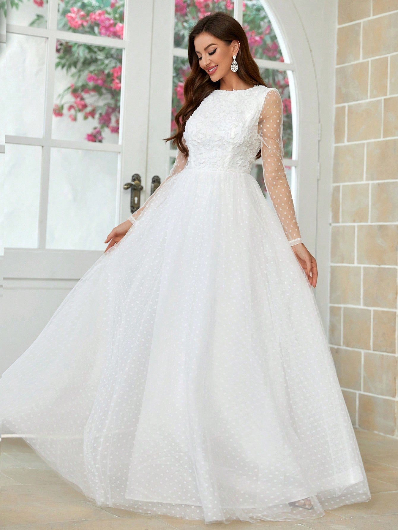 Belle Three-Dimensional Flower U-Shaped Backless See-Through Long-Sleeved Wedding Dress With Full Swing