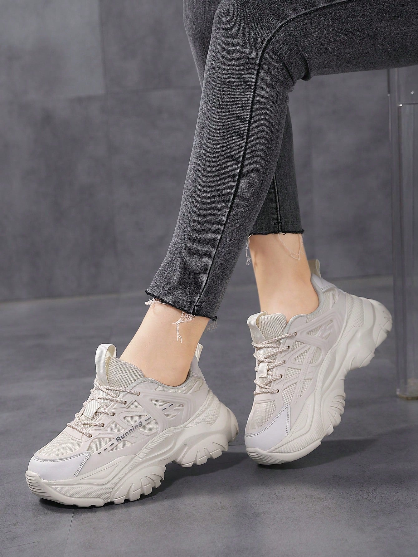 Women's Chunky Shoes 2023 Autumn New Personality Splicing Comfortable Shoes Popular Thick-soled Casual Sports Shoes