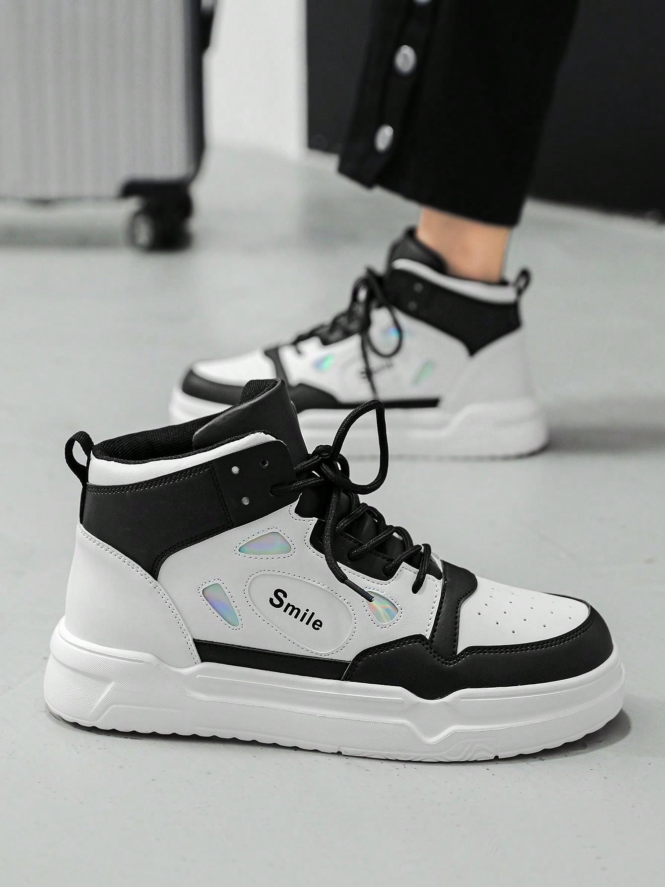 Men's High Top Colorblock Letter Pattern Sneakers With Laser Detail And Front Strap, Outdoor Thick Sole Skate Shoes