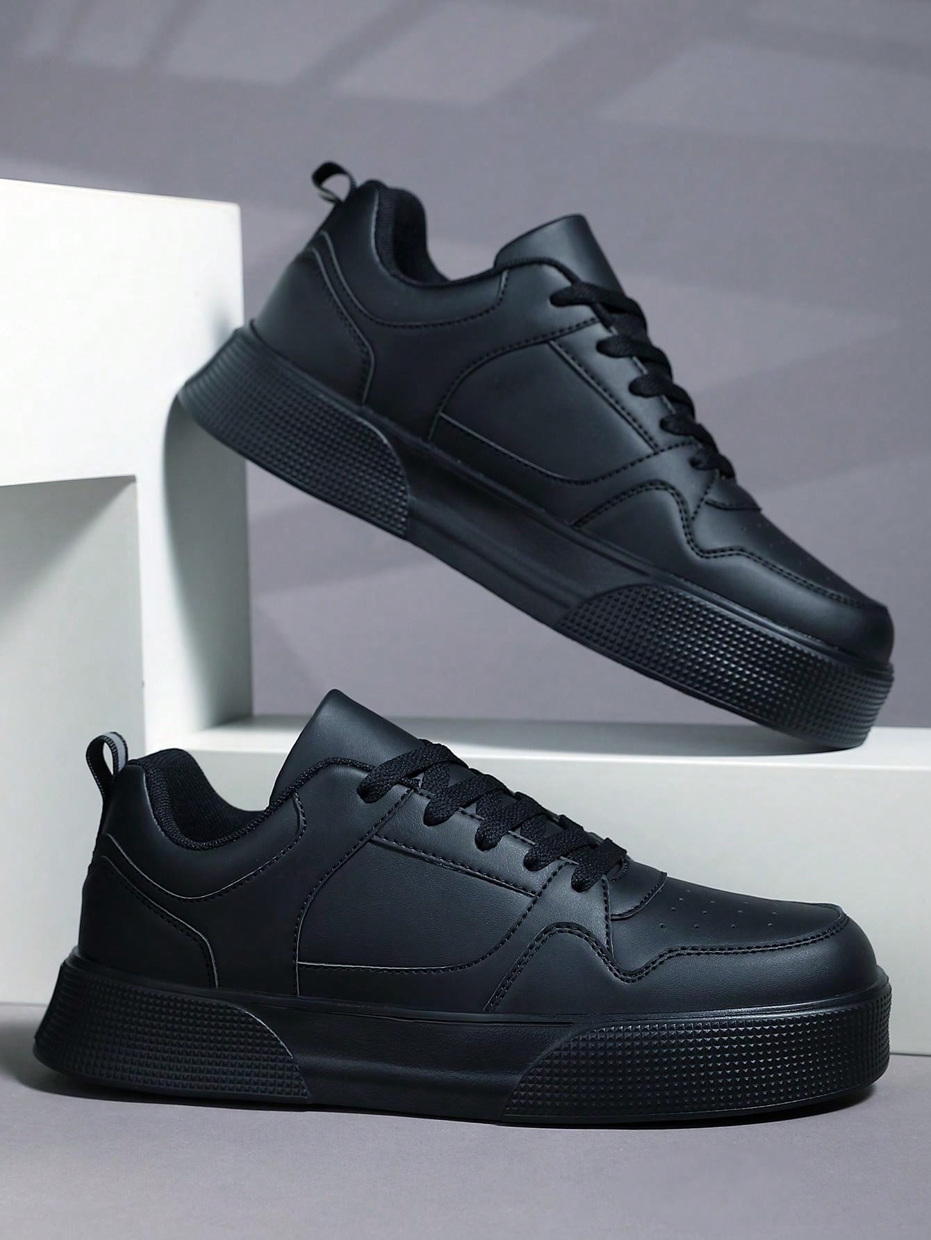 Men'S Simple Fashion Style Thick Sole Sneakers With Front Tie, Comfortable Casual Sports Shoes In Versatile Black