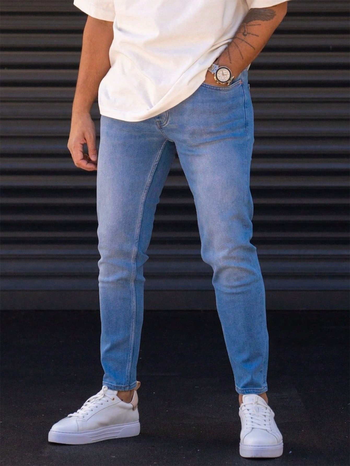 Men Slant Pocket Skinny Jeans