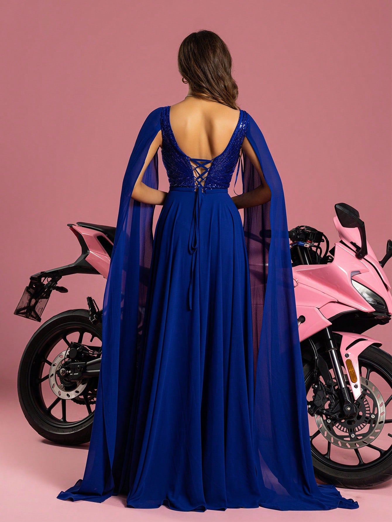 High-End And Luxe Cape Sleeve Sequin Splice Evening Dress