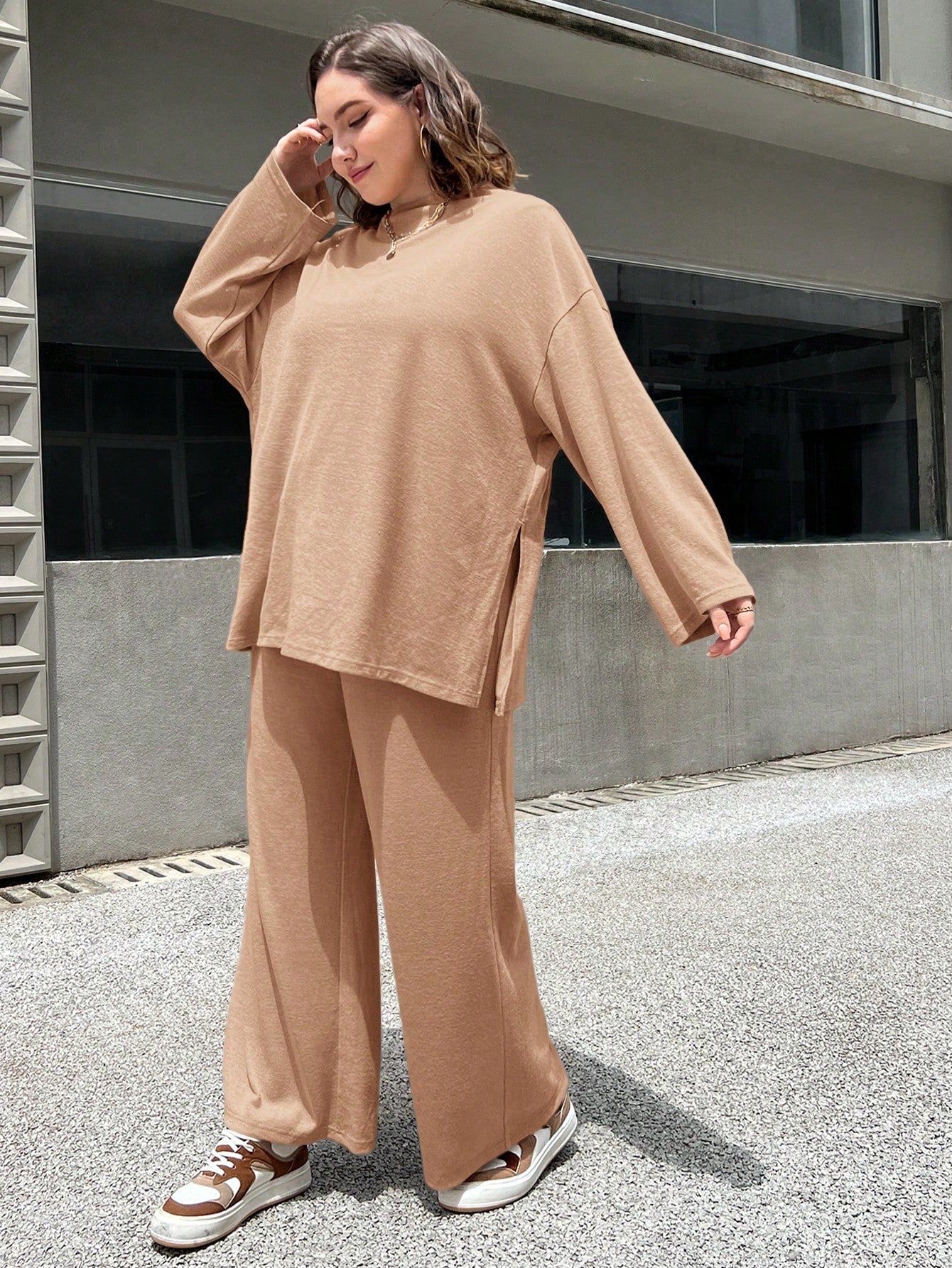 Essnce Plus Size Loose Solid Color Casual Two Piece Set