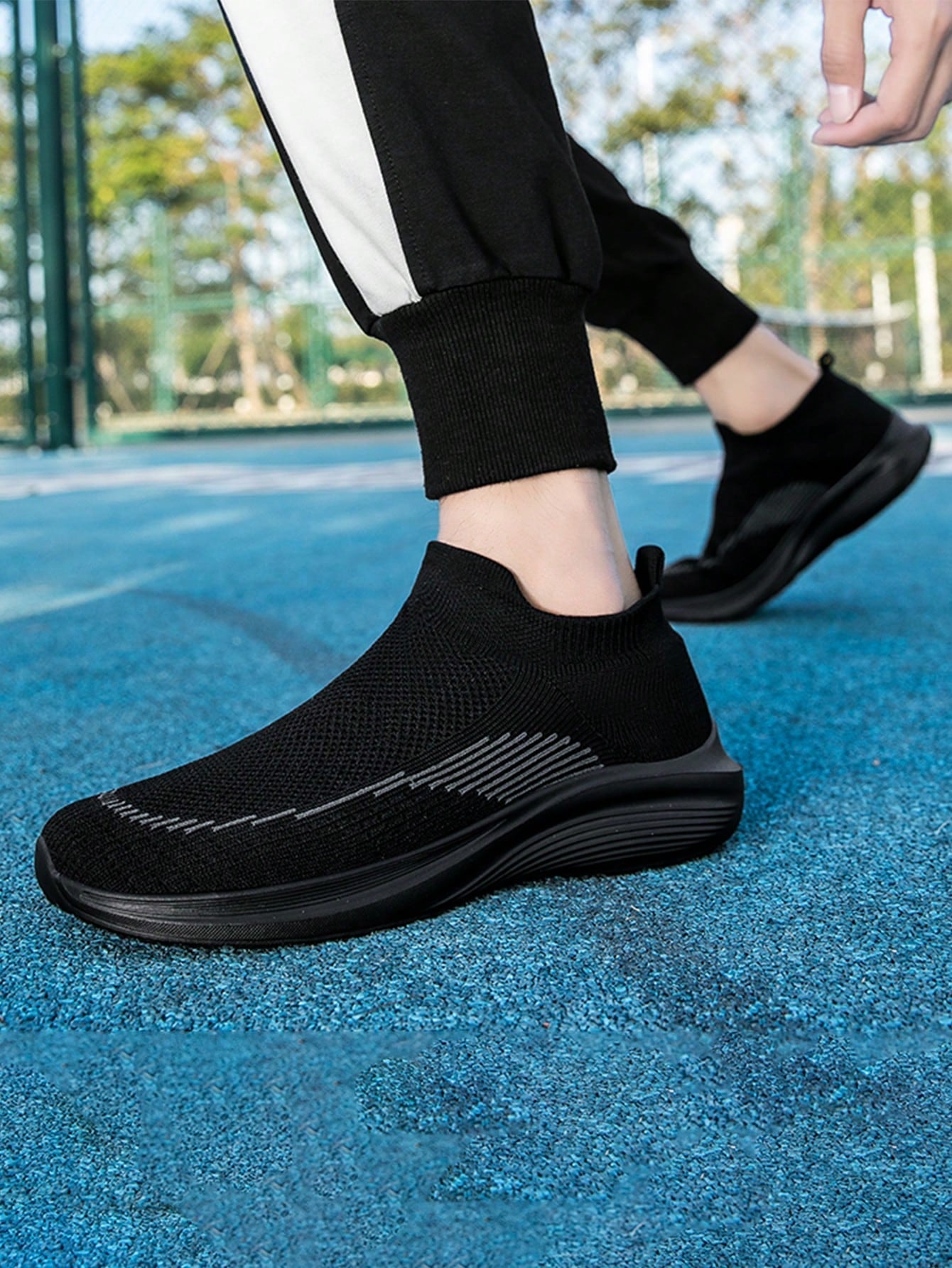 Men'S Slip-On Breathable Athletic Casual Shoes With Anti-Slip Sole